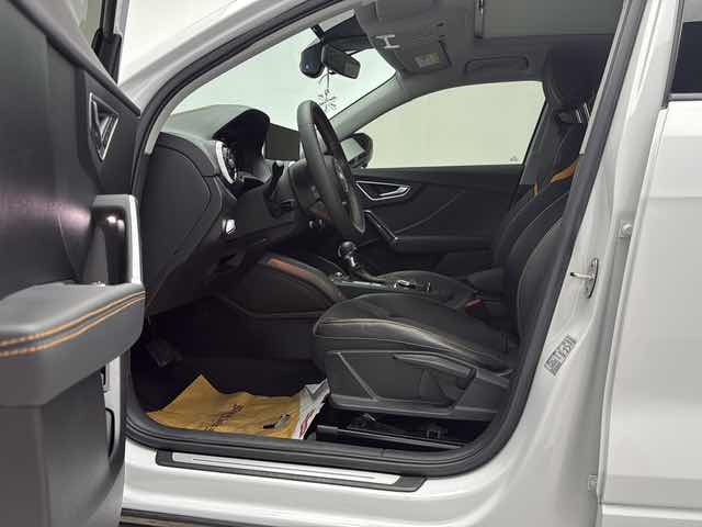 Q2L e-tron 2022 #11 Q2L e-tron 2022 car image #11