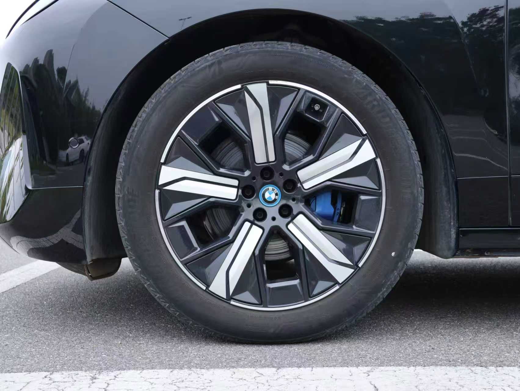 BMW iX 2023 #11 BMW iX 2023 car image #11