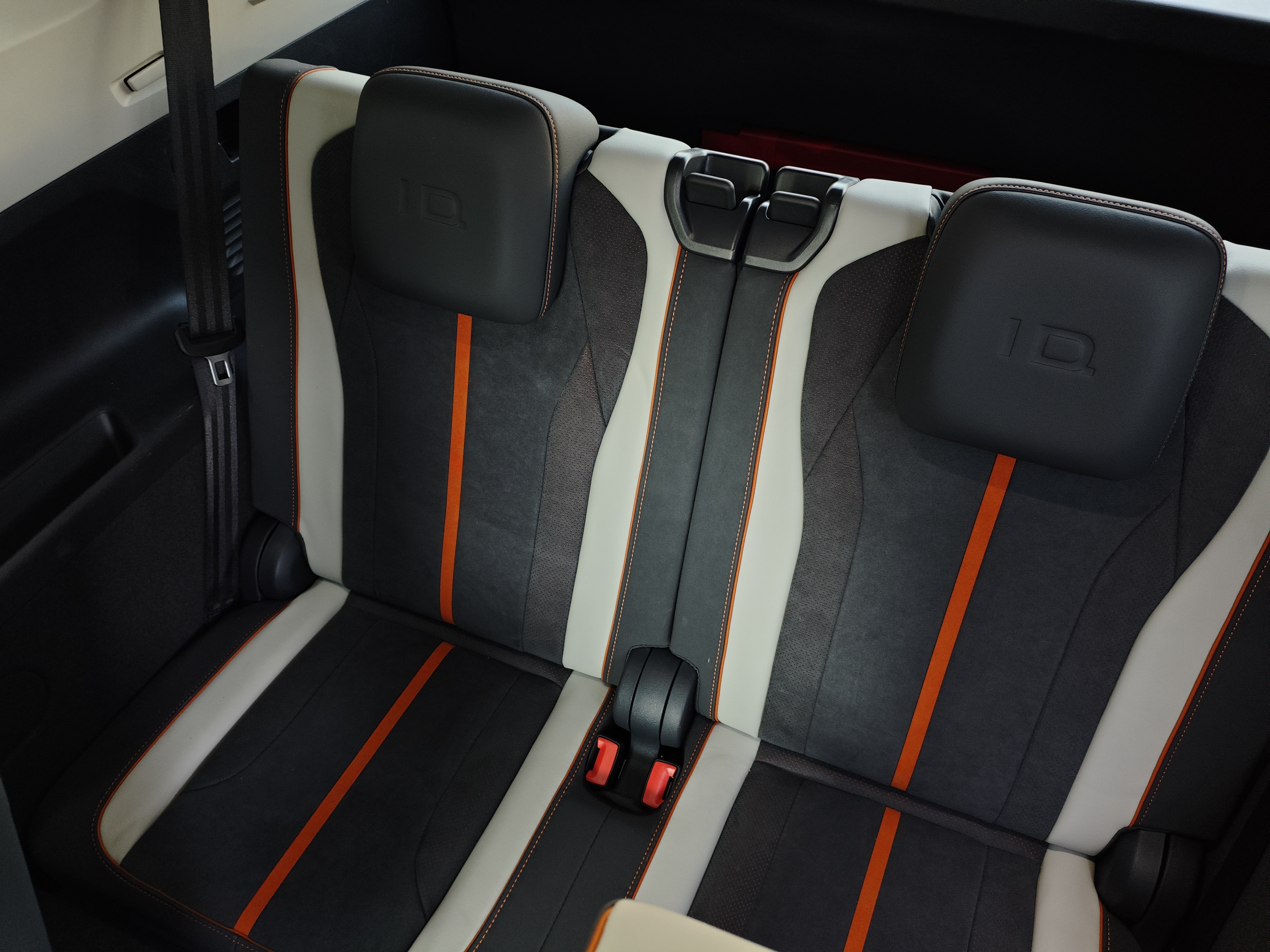 Volkswagen ID.6 Crozz 2022 #11 Volkswagen ID.6 Crozz 2022 immagine di auto #11