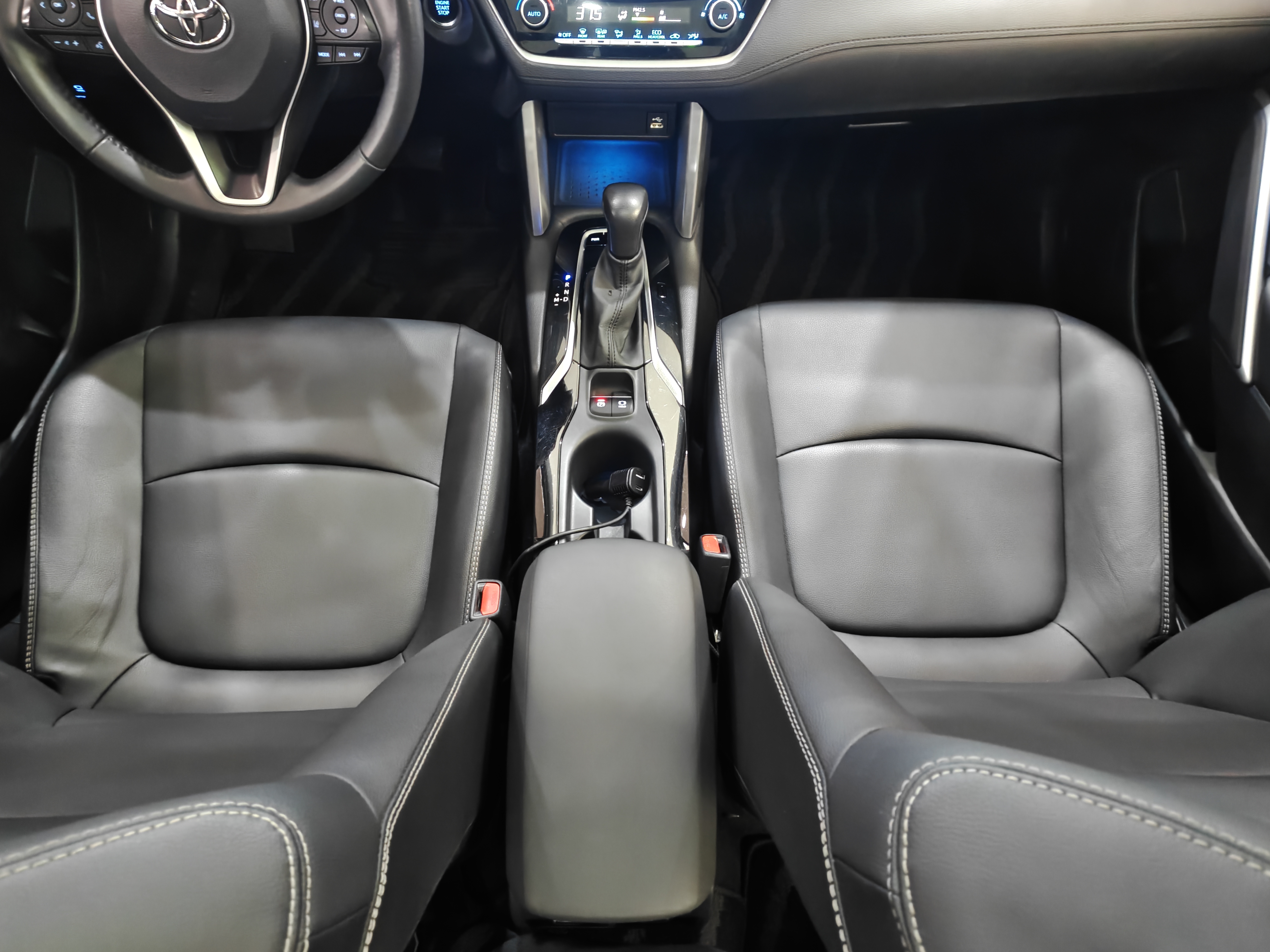 Corolla Cross 2022 car image #11