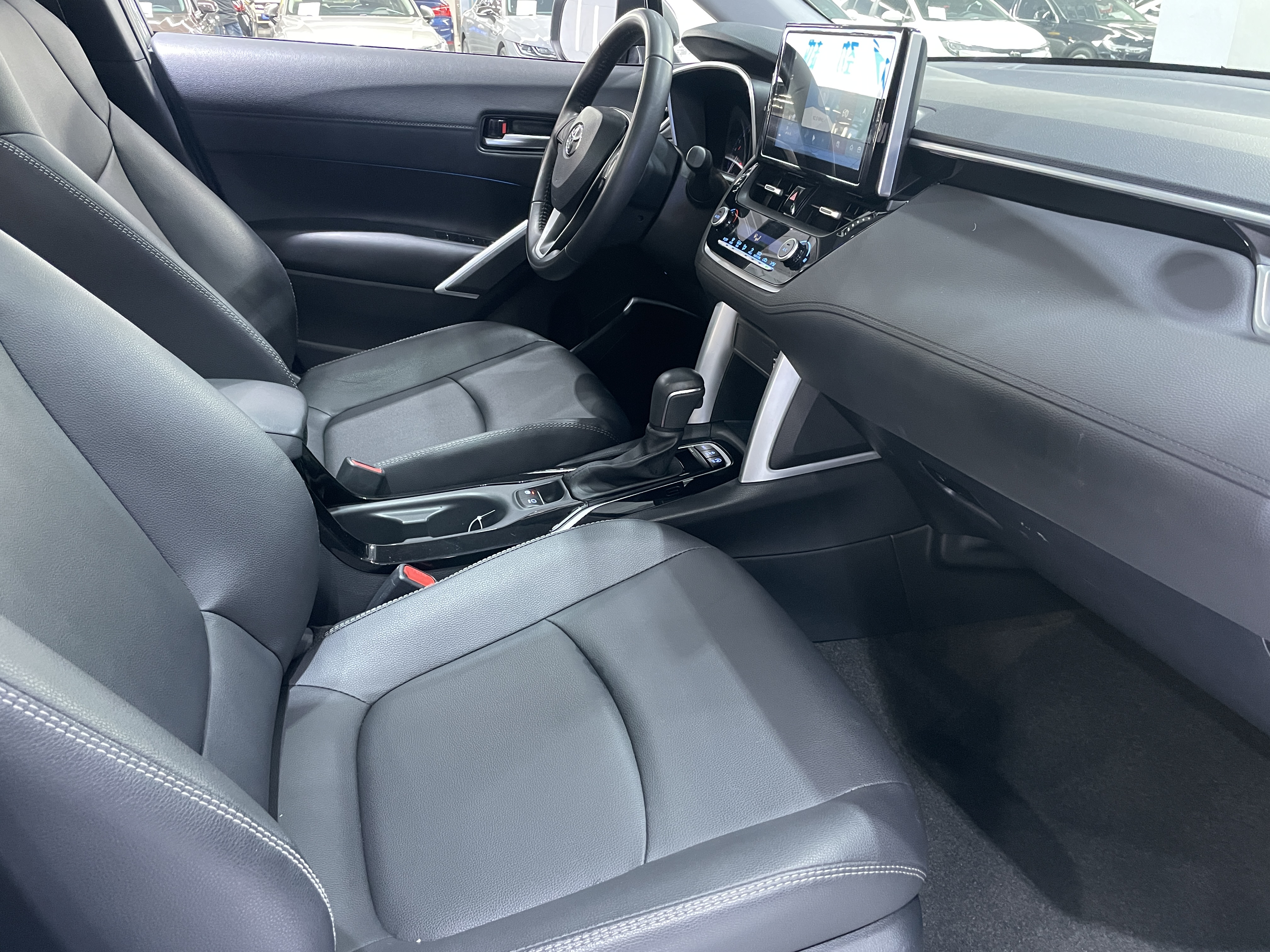 Toyota Corolla Cross 2022 car image #11