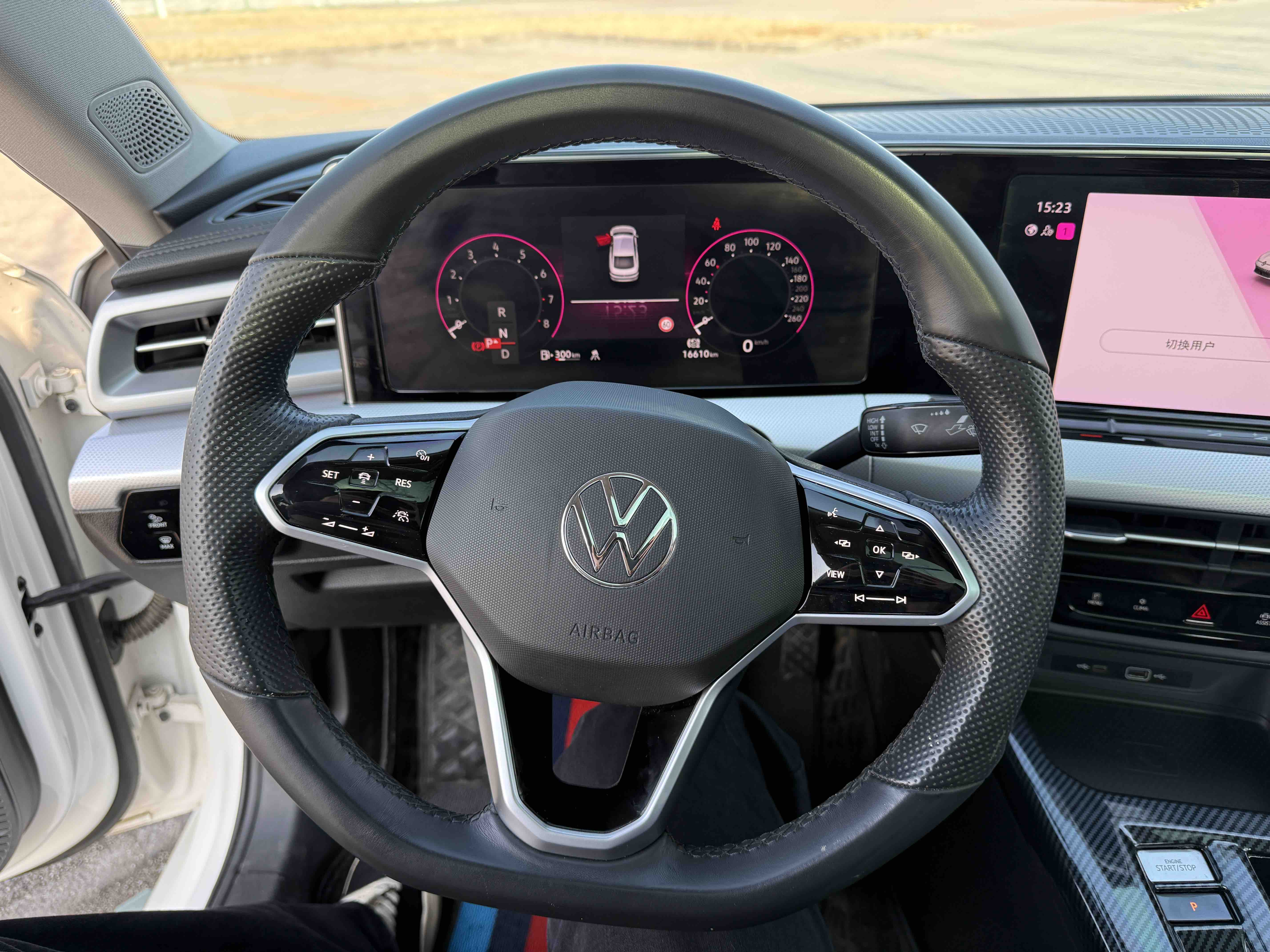 Volkswagen Lamando 2022 car image #11