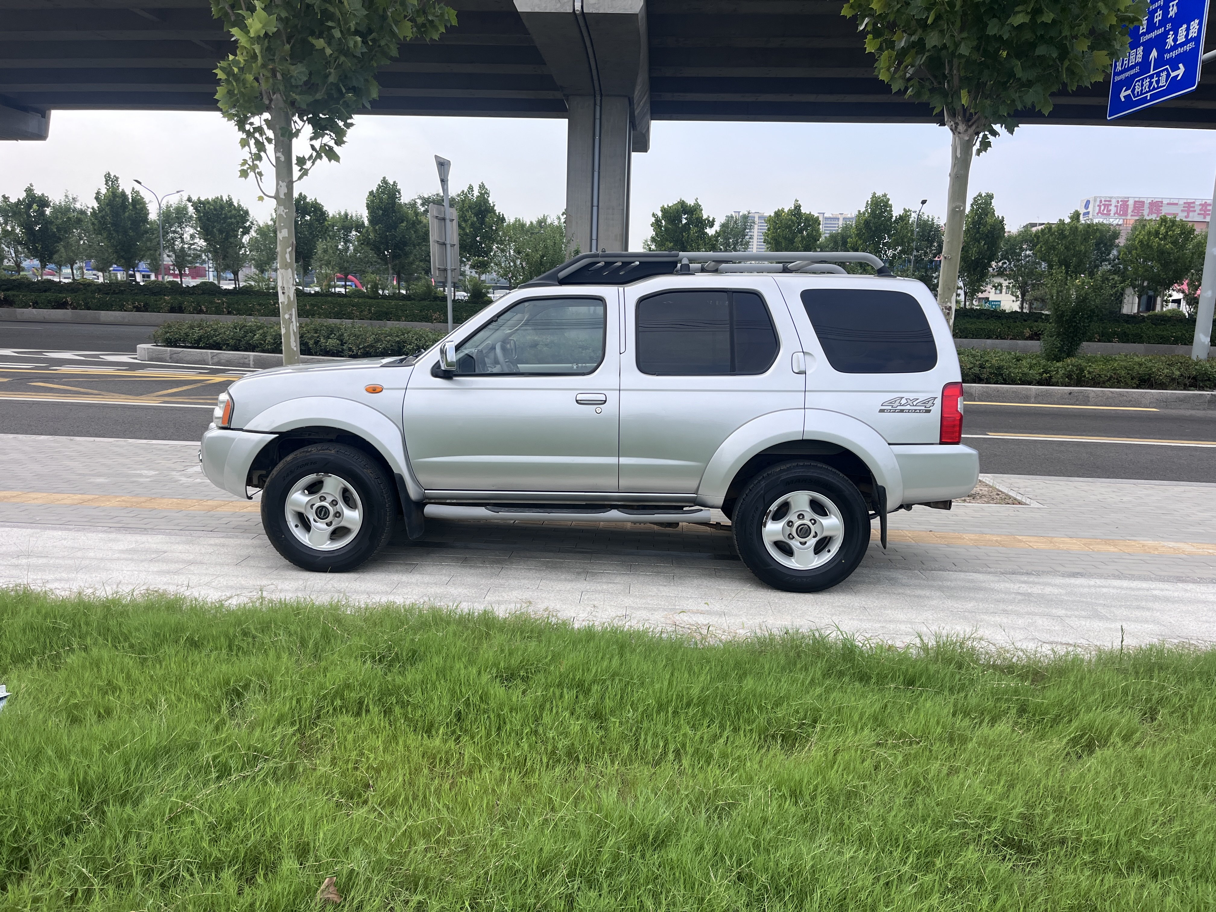 日产 日产帕拉丁 2005 汽车图片 #11