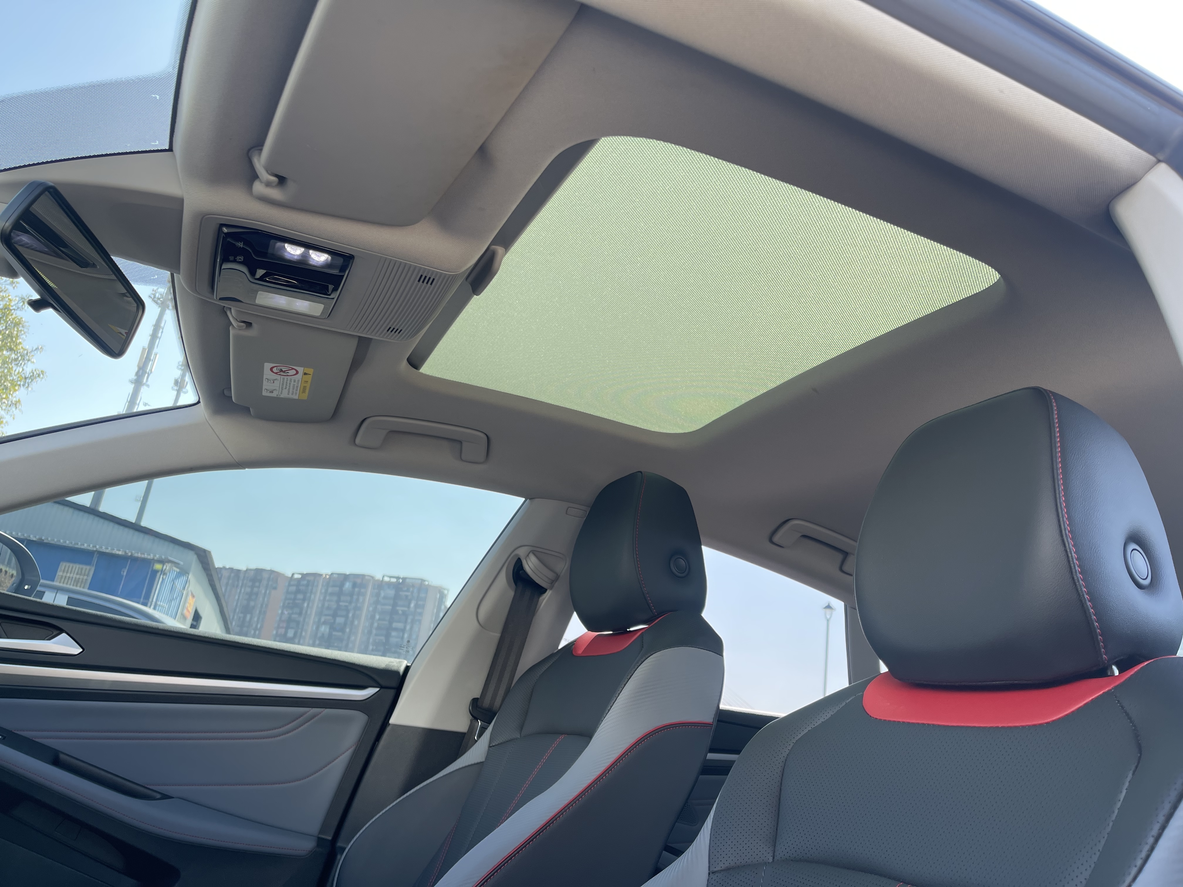 Volkswagen Lamando 2022 immagine di auto #11