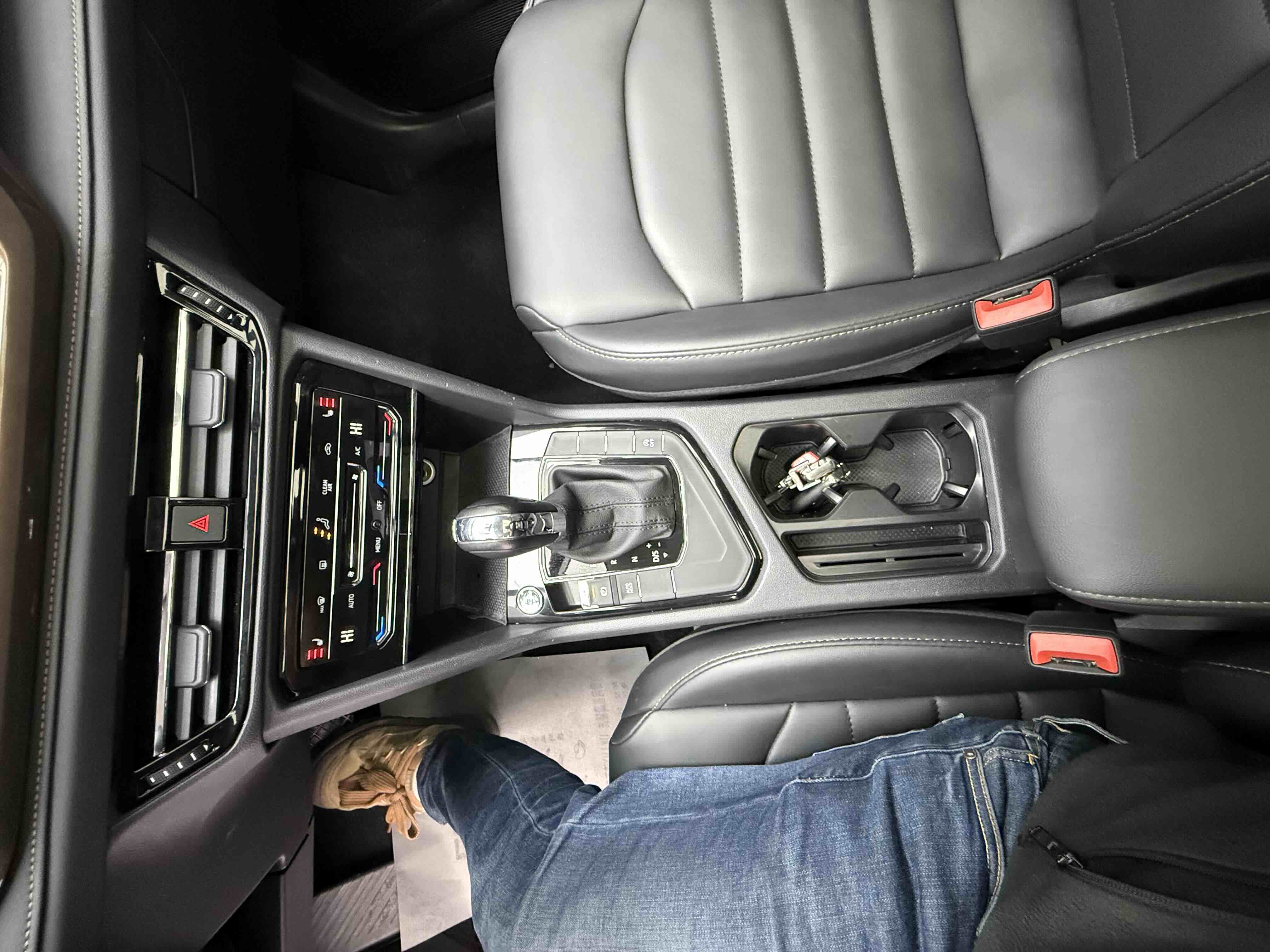 Volkswagen Tharu 2023 #11 Volkswagen Tharu 2023 car image #11