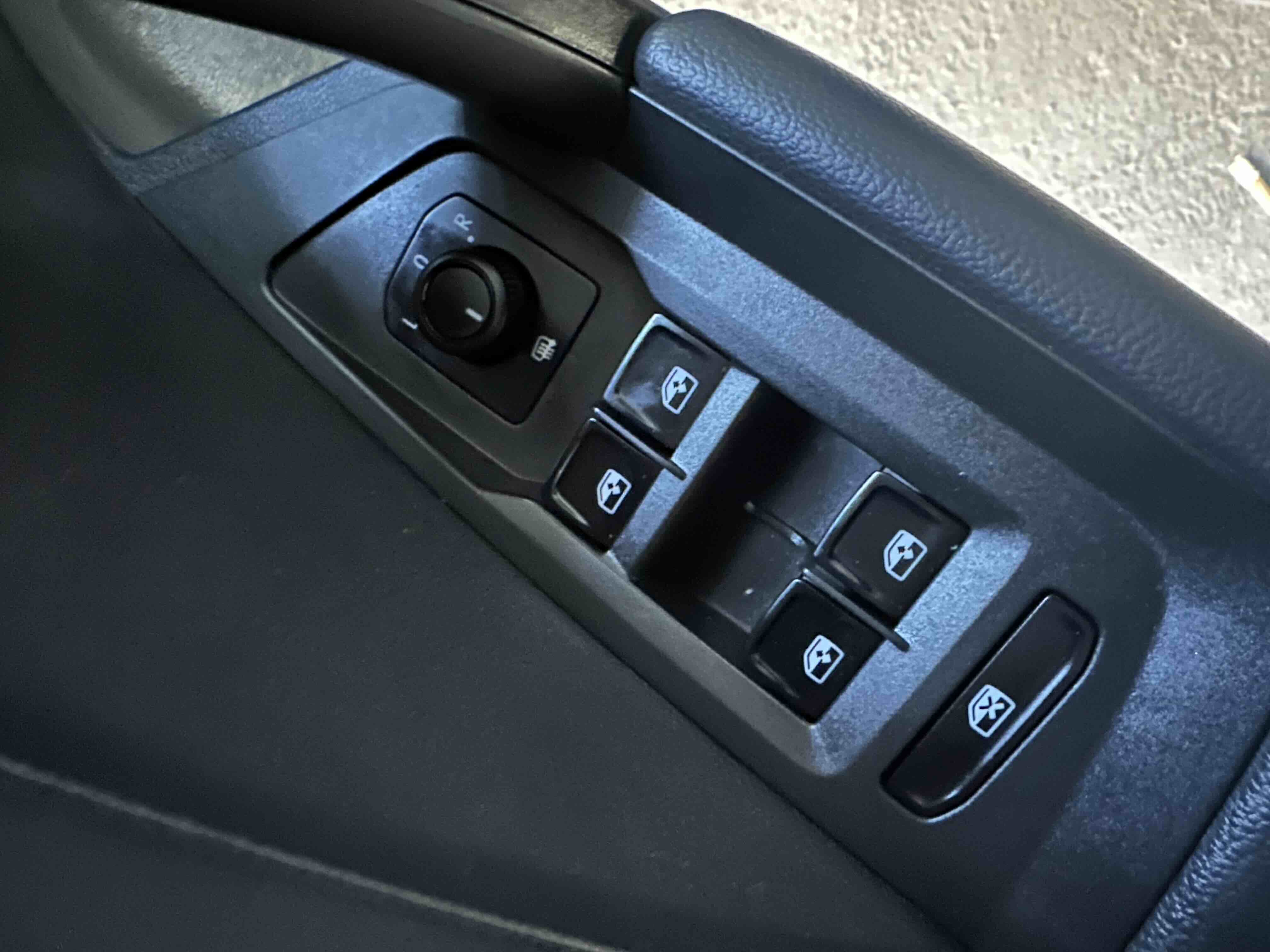 Volkswagen Tharu 2022 #11 Volkswagen Tharu 2022 car image #11
