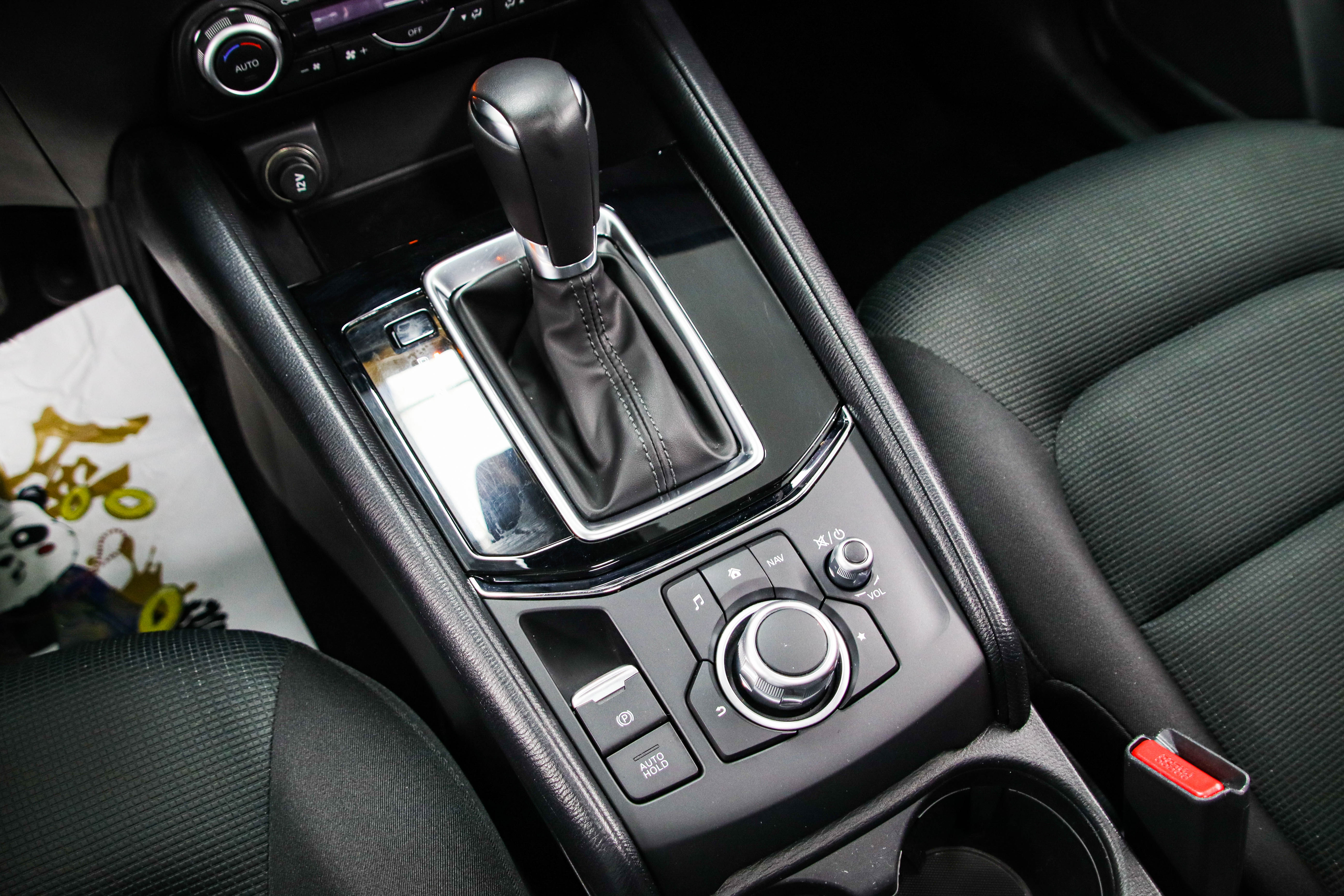 Mazda CX-5 2023 car image #11