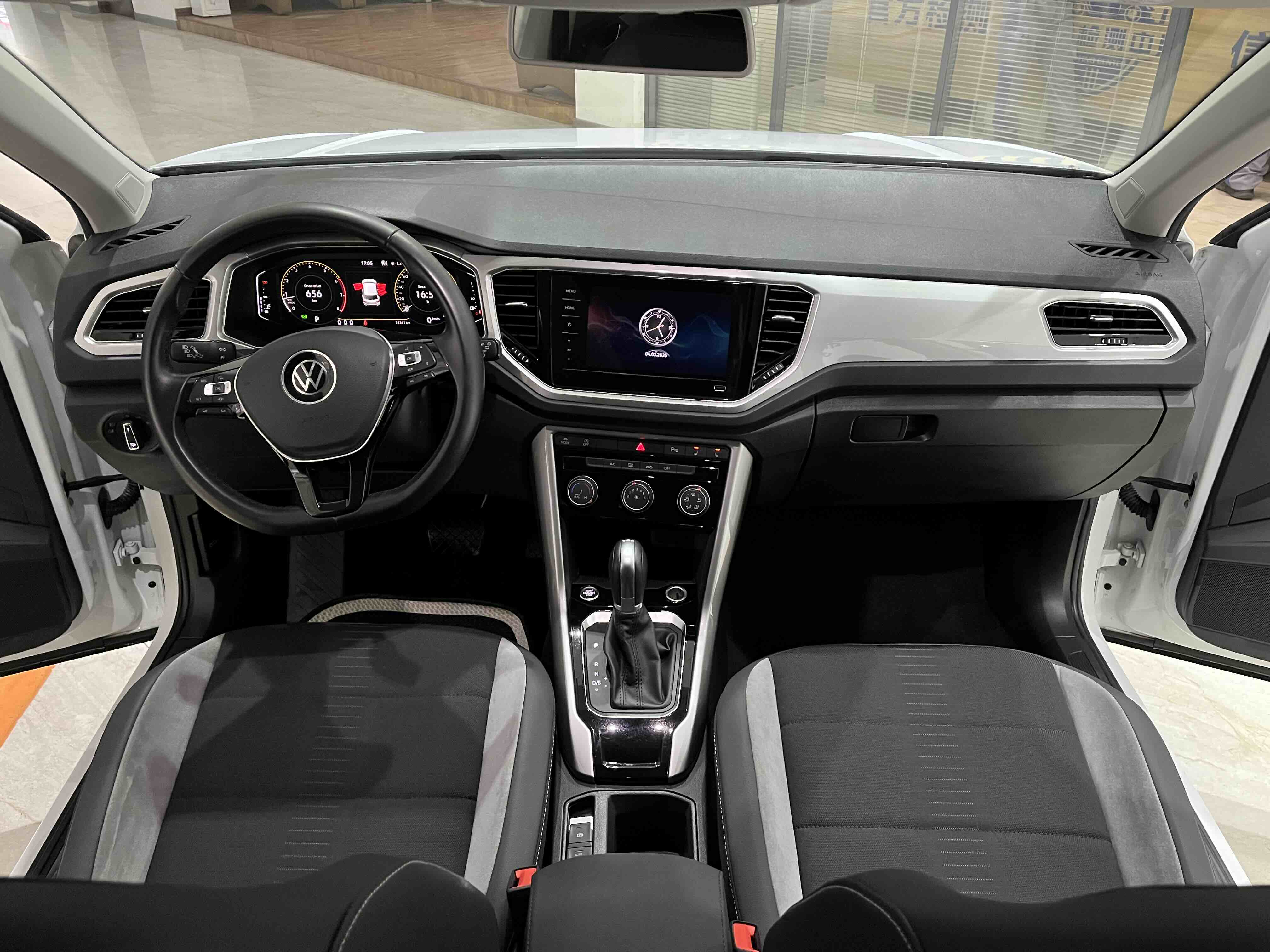 T-Roc 2022 #11 T-Roc 2022 car image #11