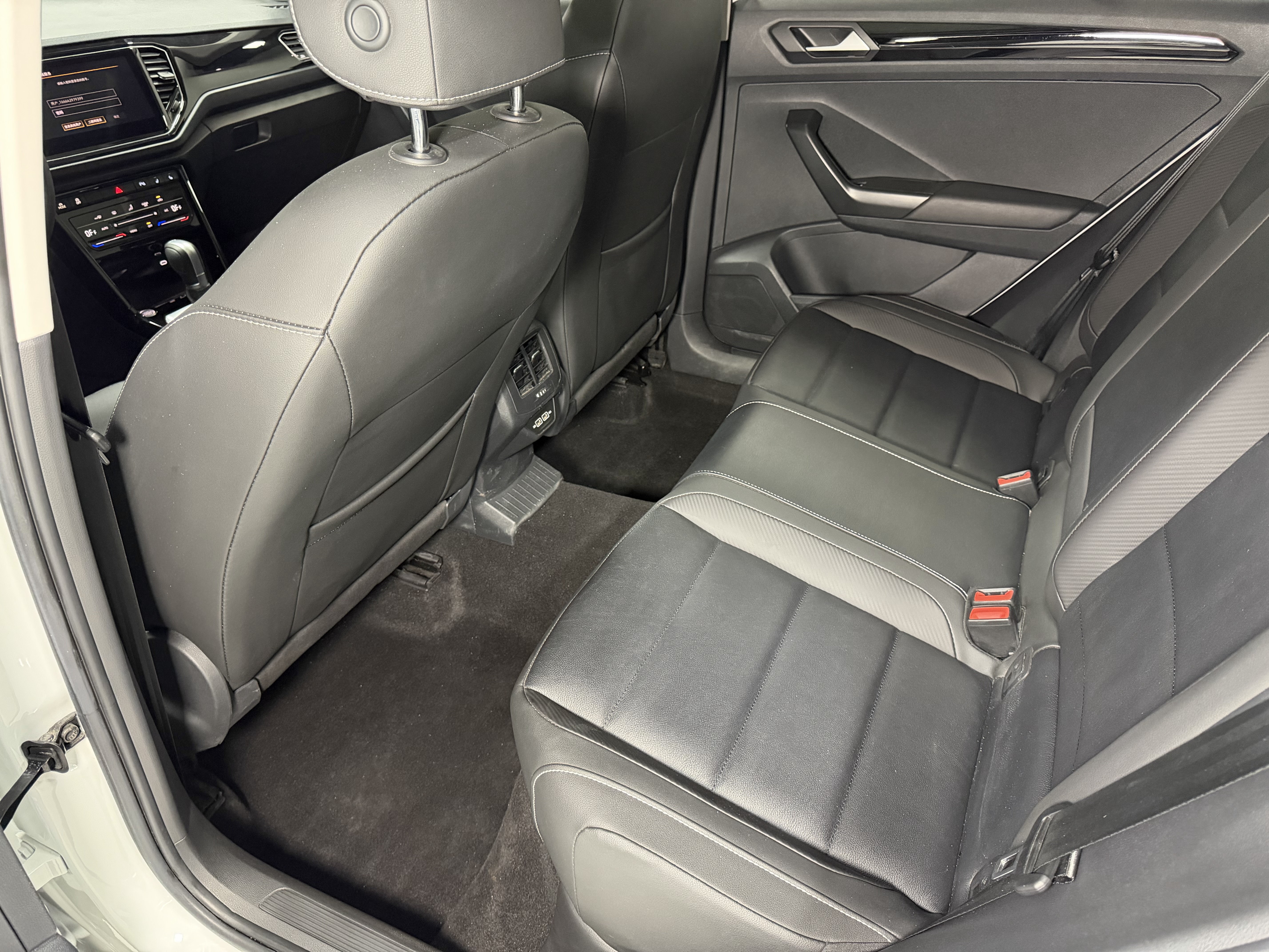 T-Roc 2022 #11 T-Roc 2022 car image #11