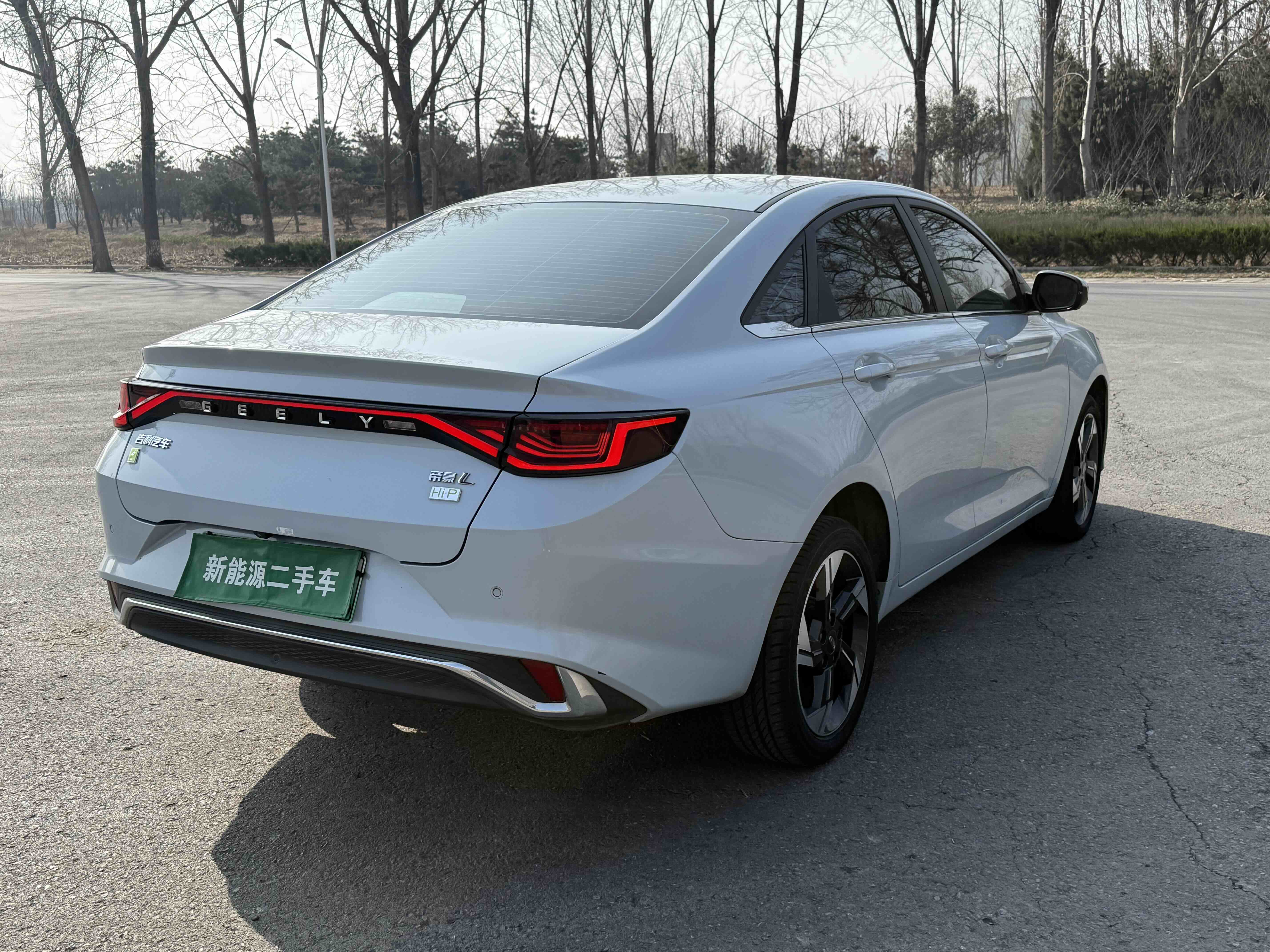 GEELY 2023 #11 GEELY 2023 immagine di auto #11
