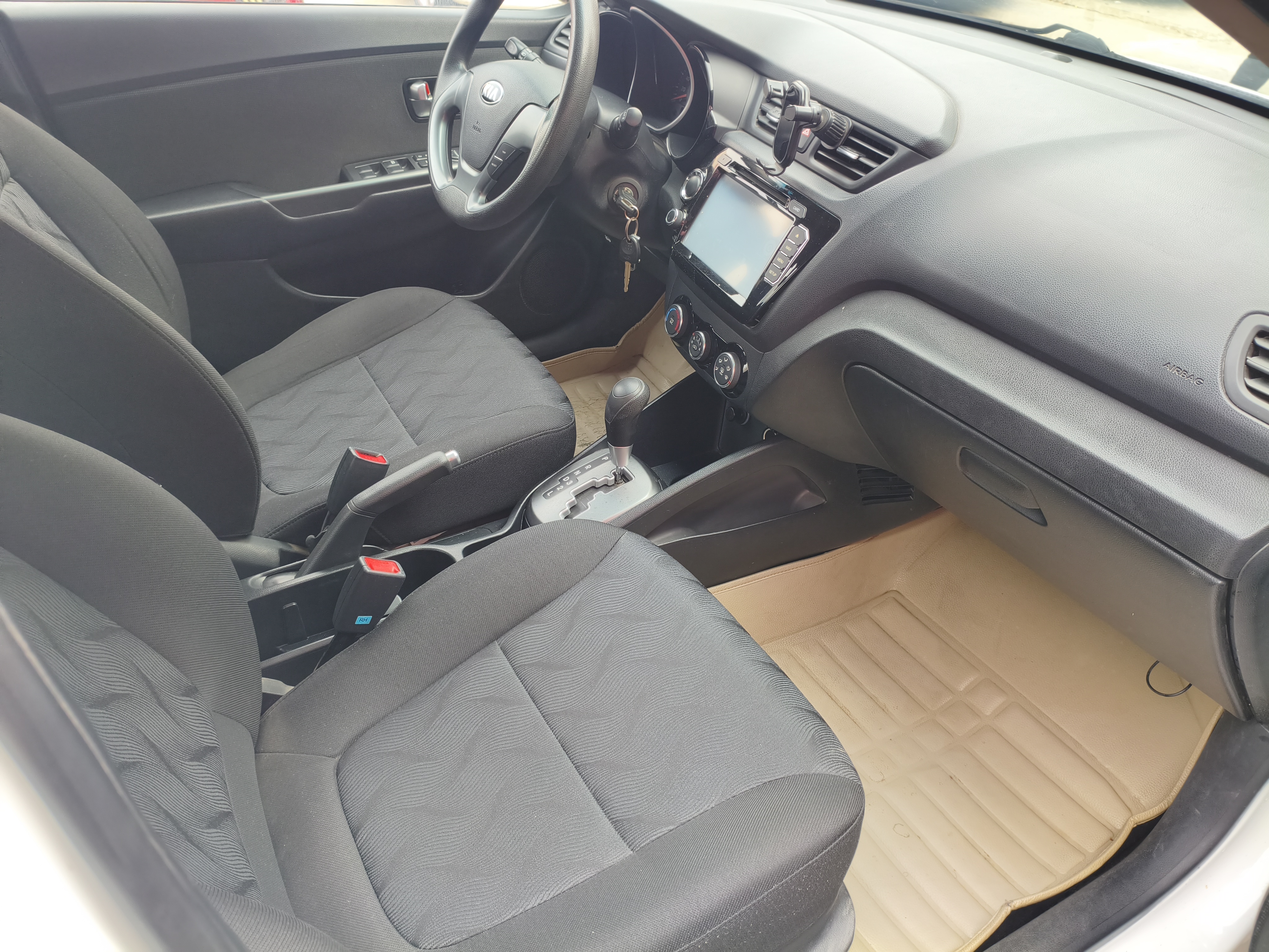 起亚 起亚K2 2015 汽车图片 #11