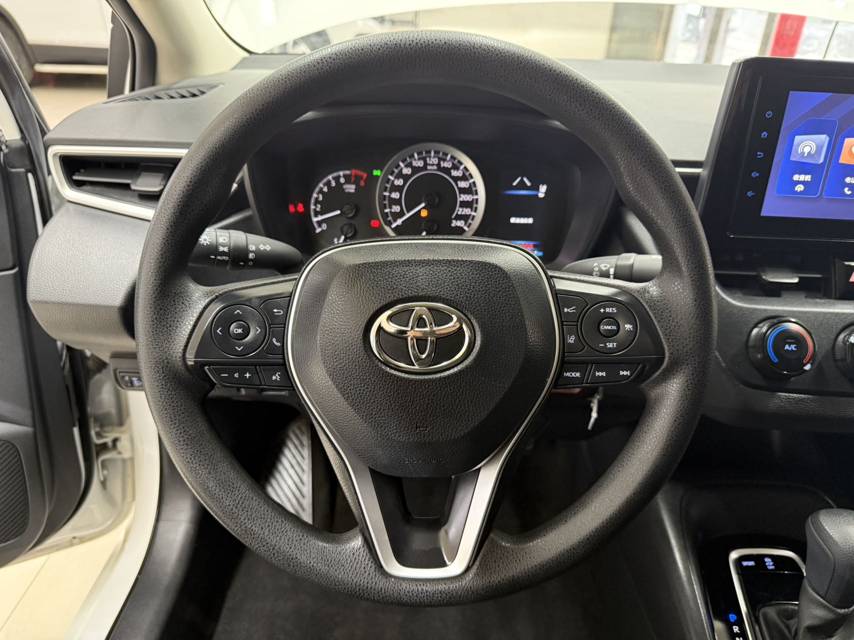 Toyota Corolla 2022 #11 Toyota Corolla 2022 car image #11