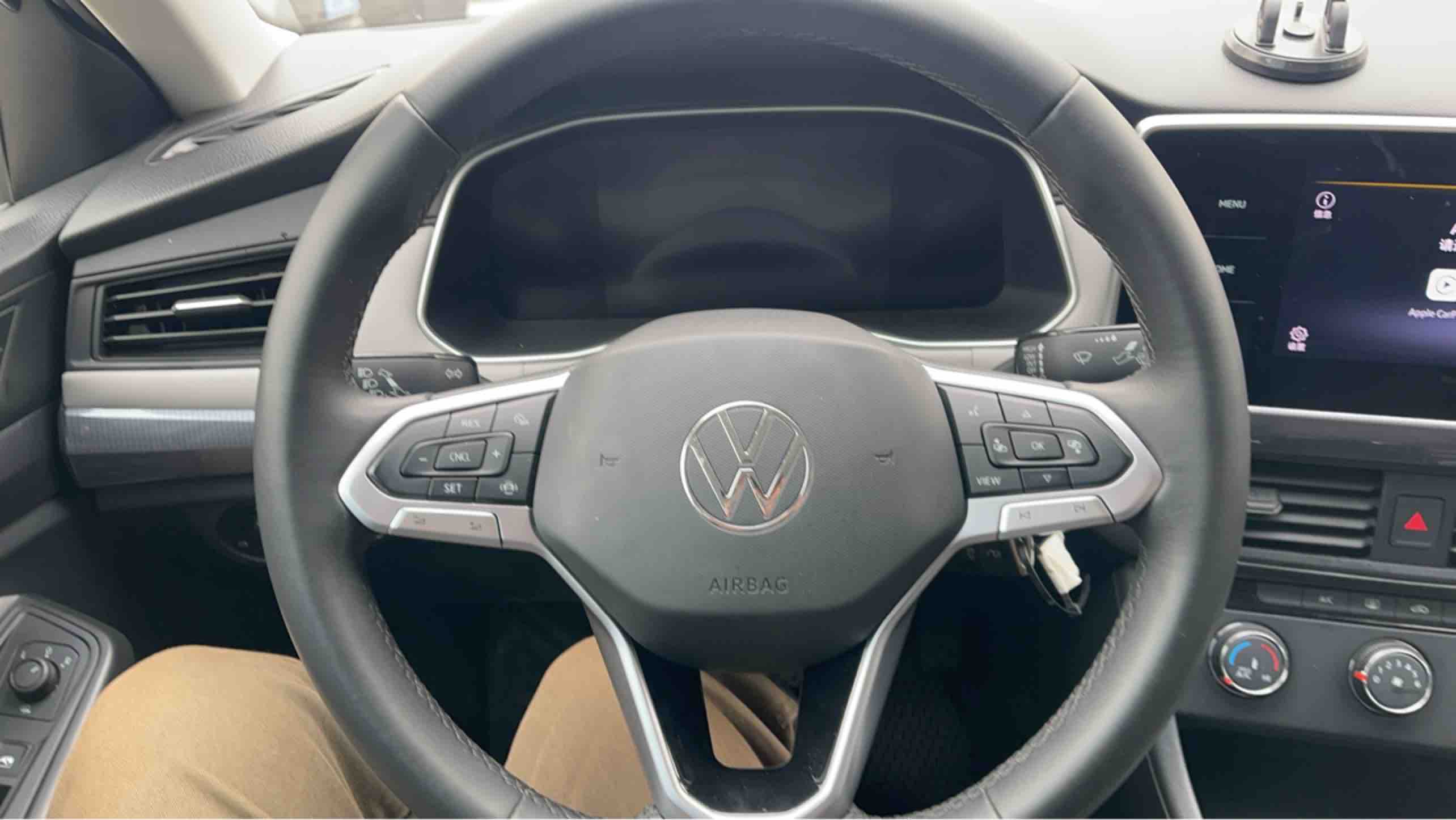 Volkswagen Bora 2024 car image #11