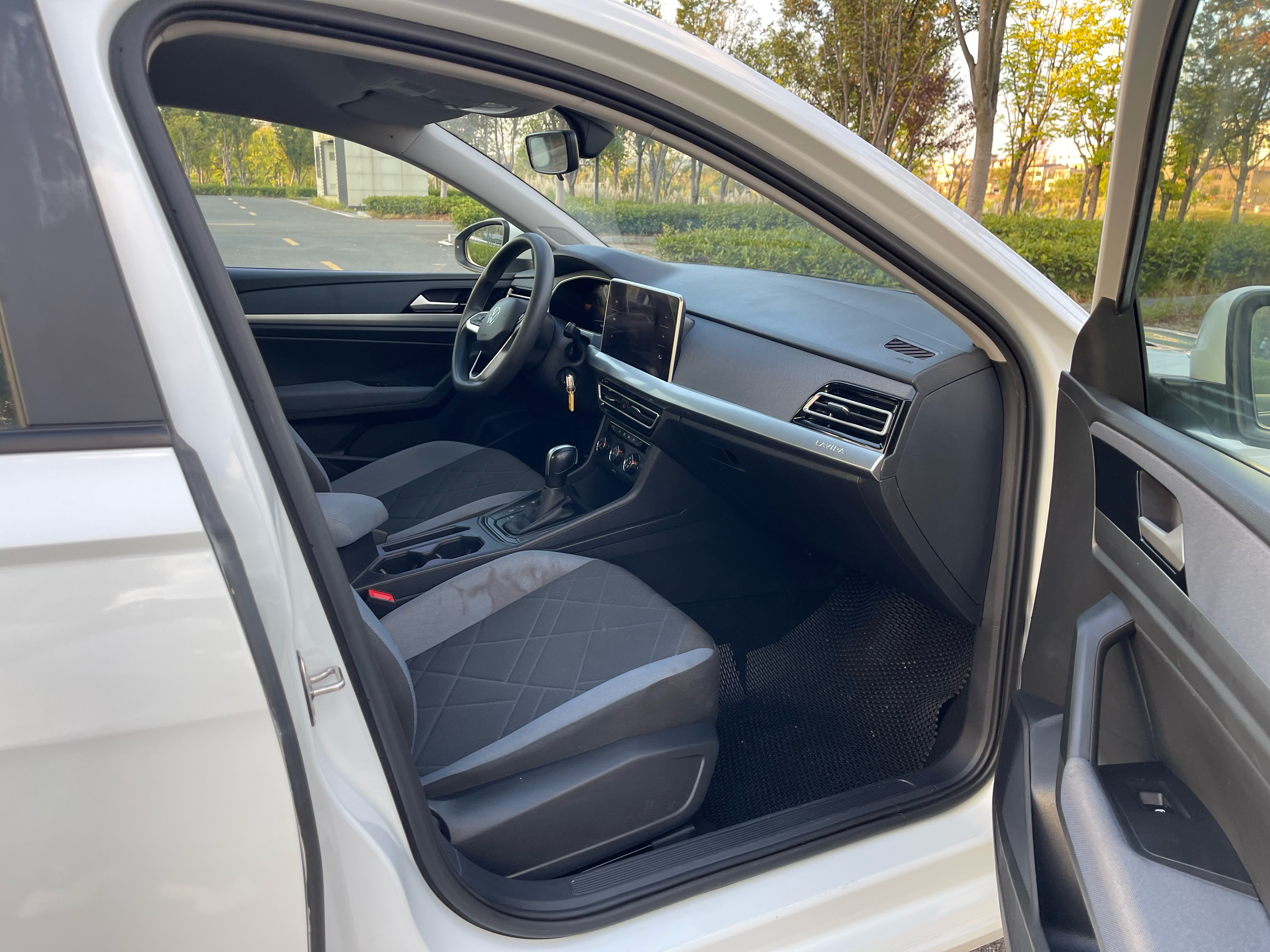 Volkswagen Lavida 2022 #11 Volkswagen Lavida 2022 car image #11
