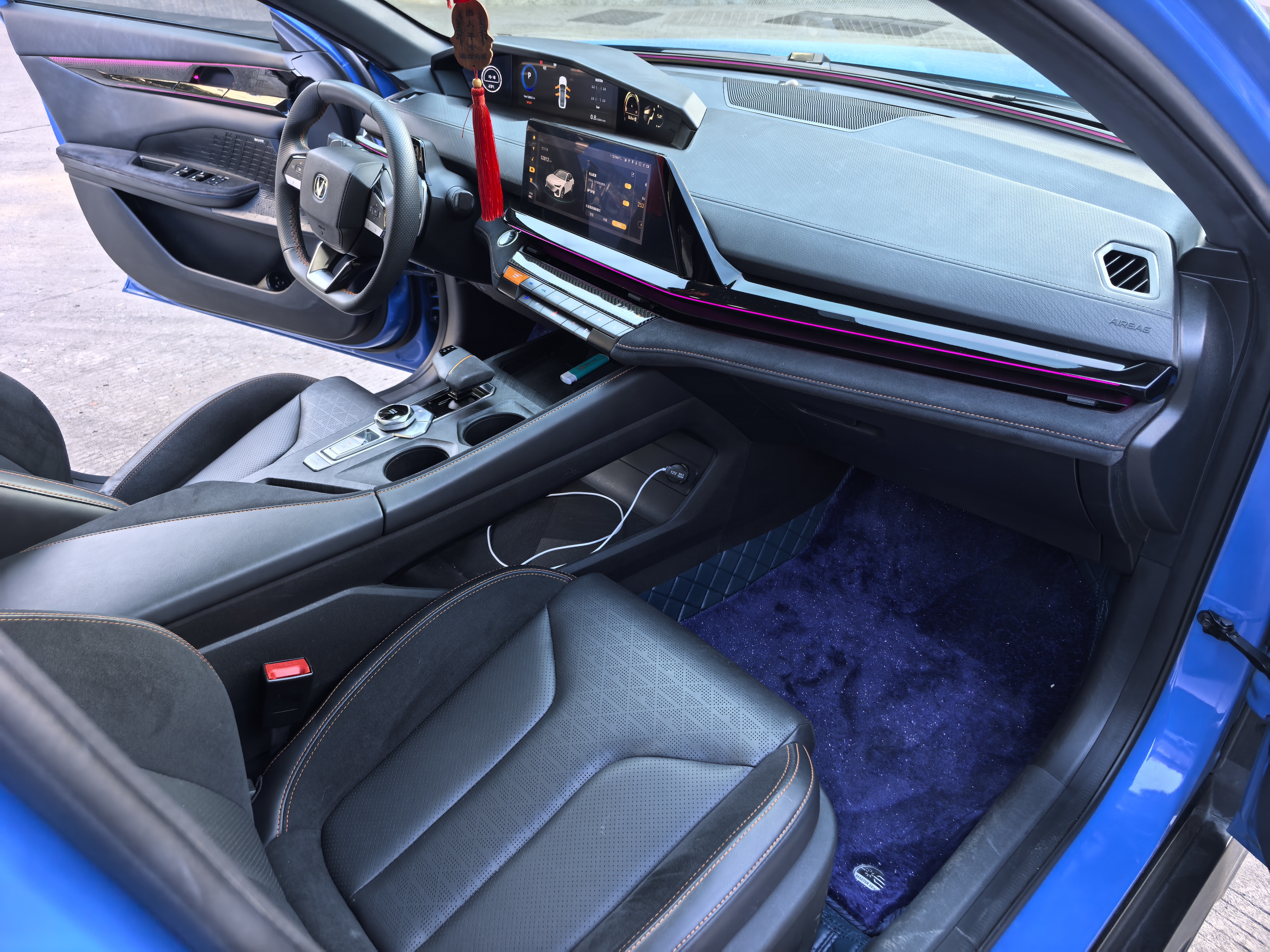 Changan UNI-V 2022 car image #11