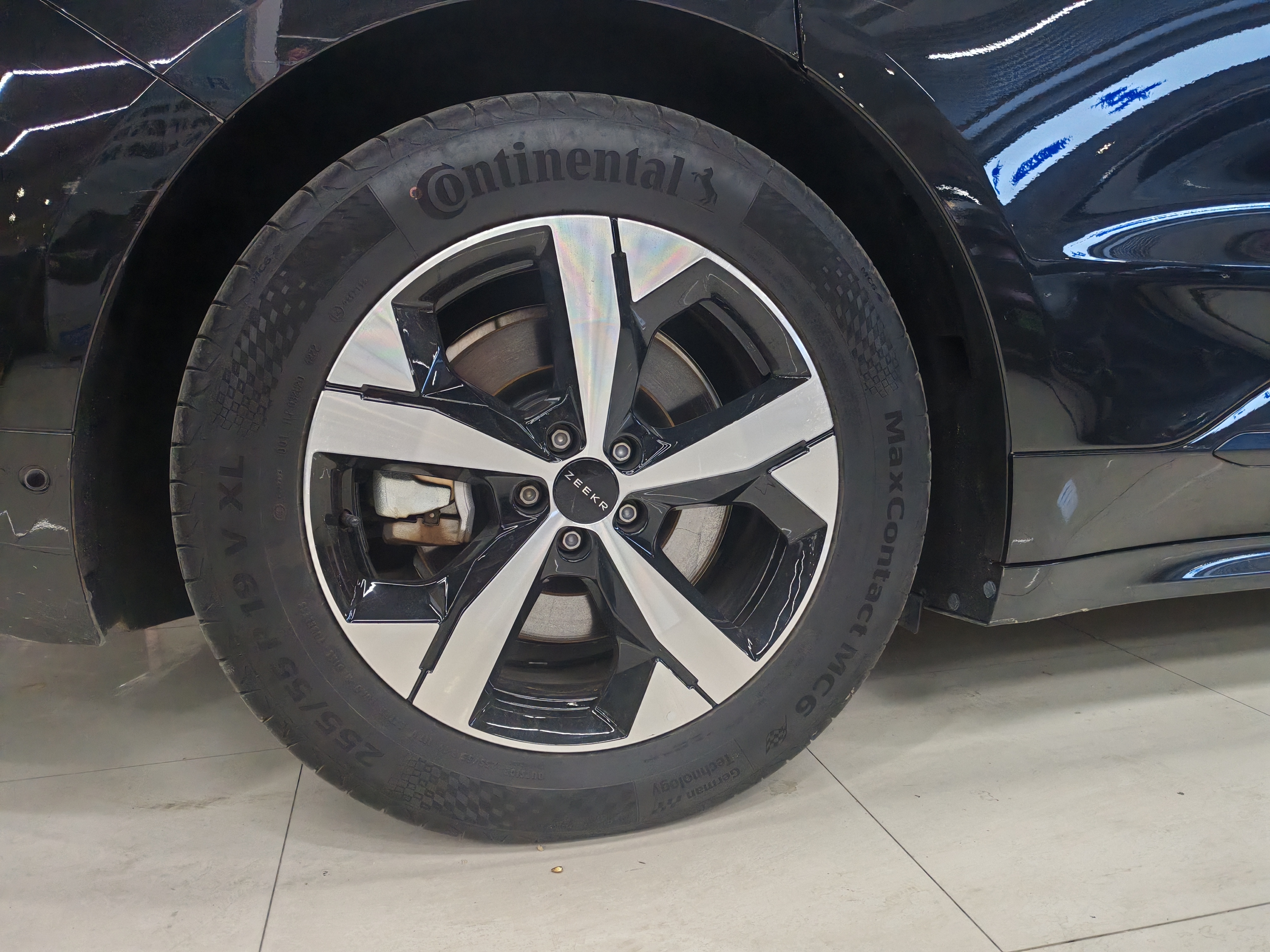 极氪 极氪001 2022 汽车图片 #11