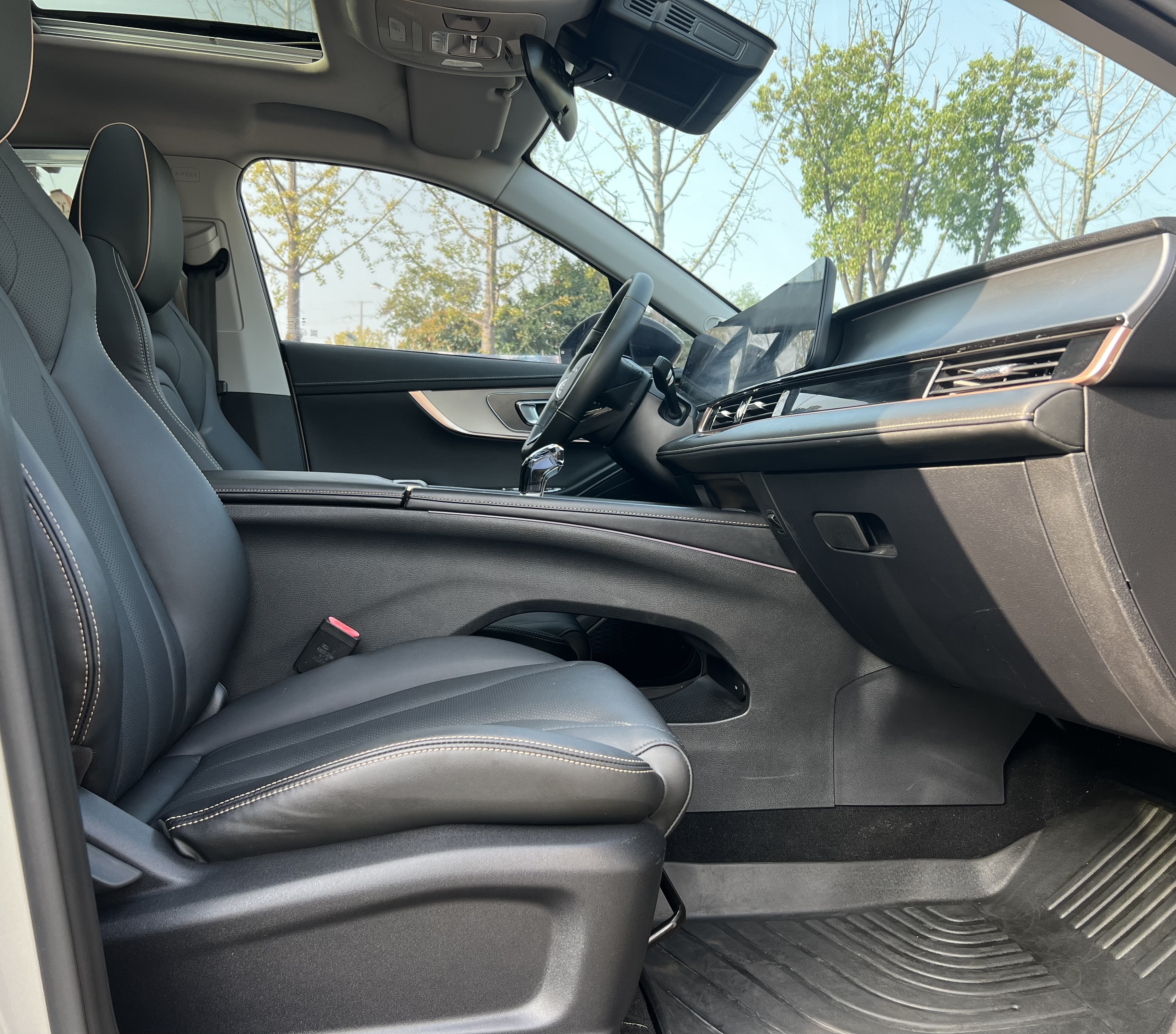 Chery Omoda 2022 immagine di auto #11