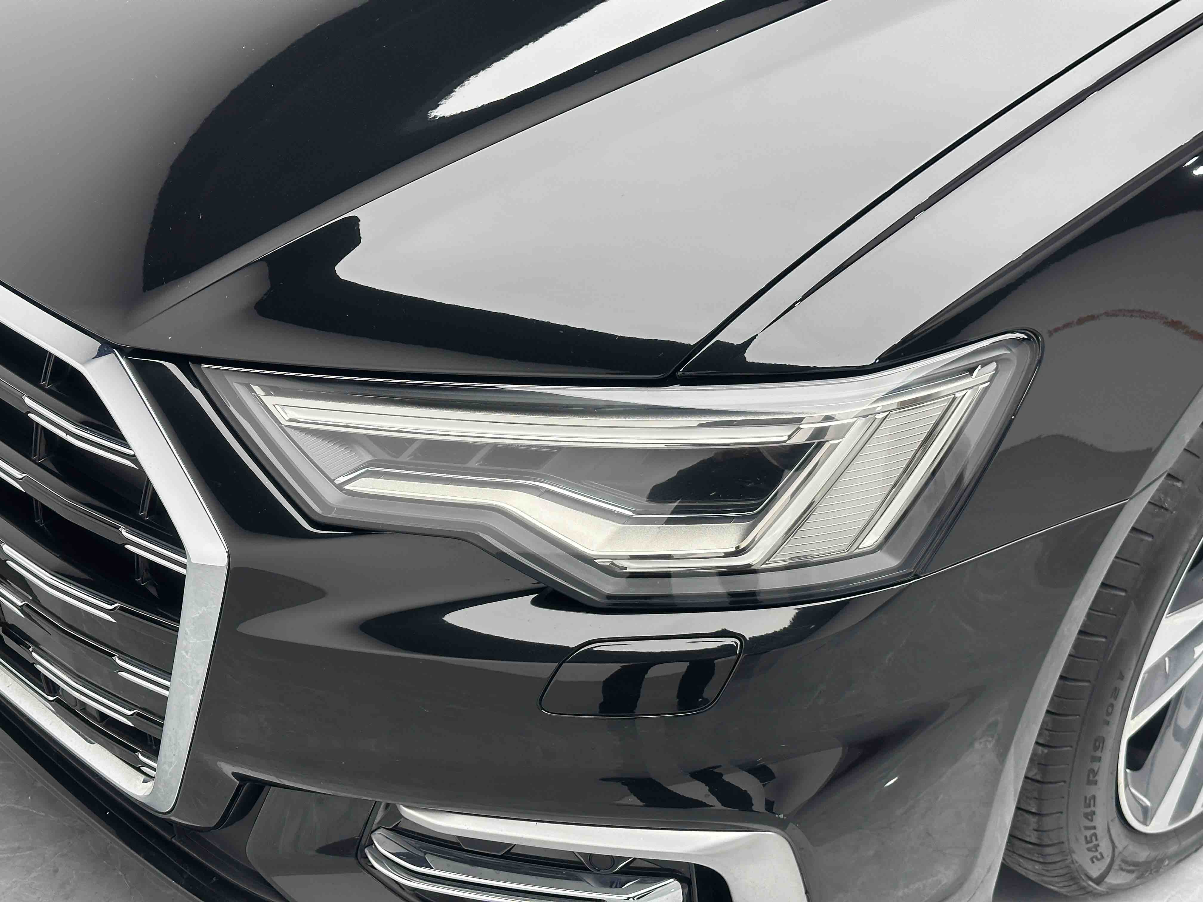 Audi A6L 2023 car image #11