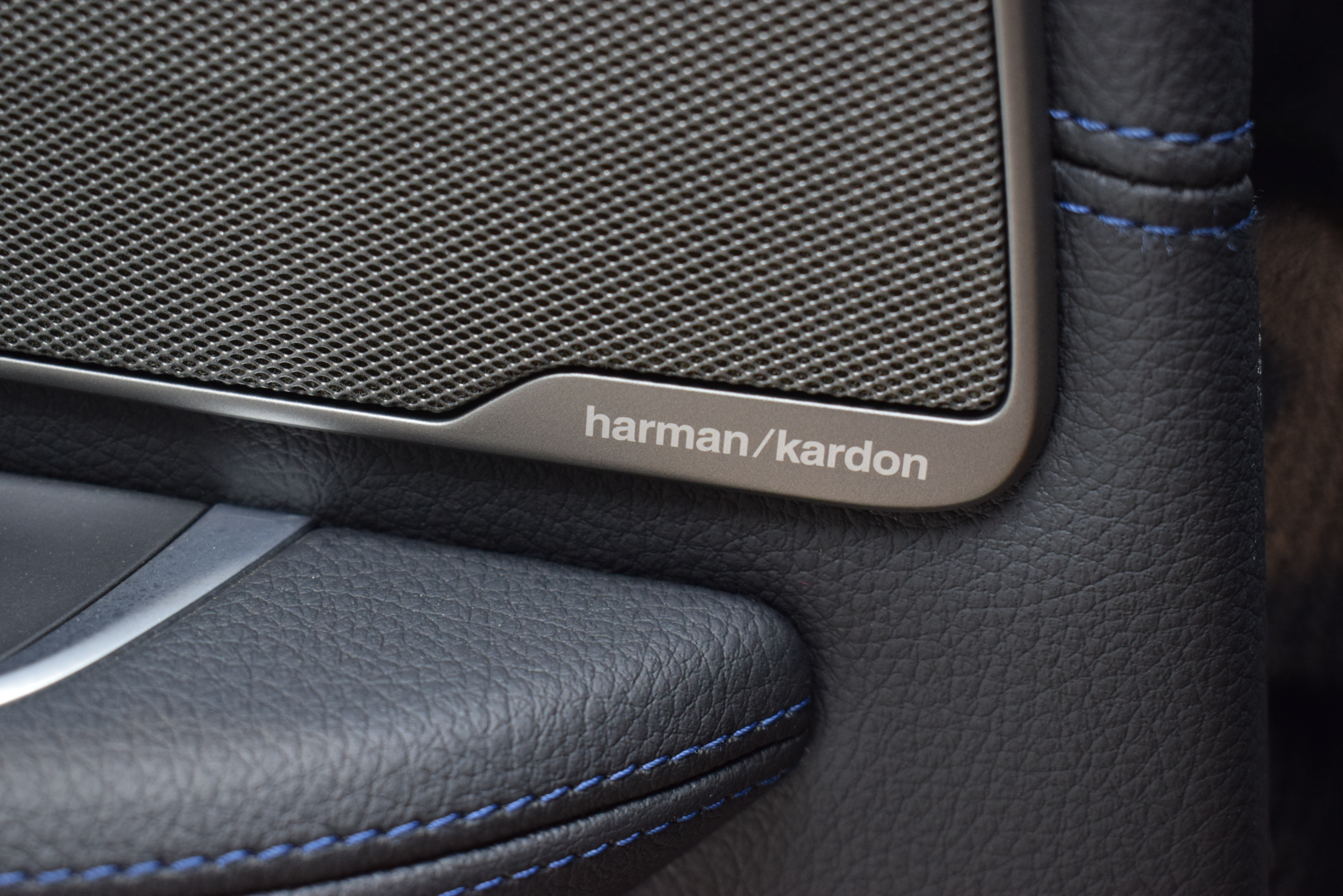 BMW 6 Series GT 2023 car image #11