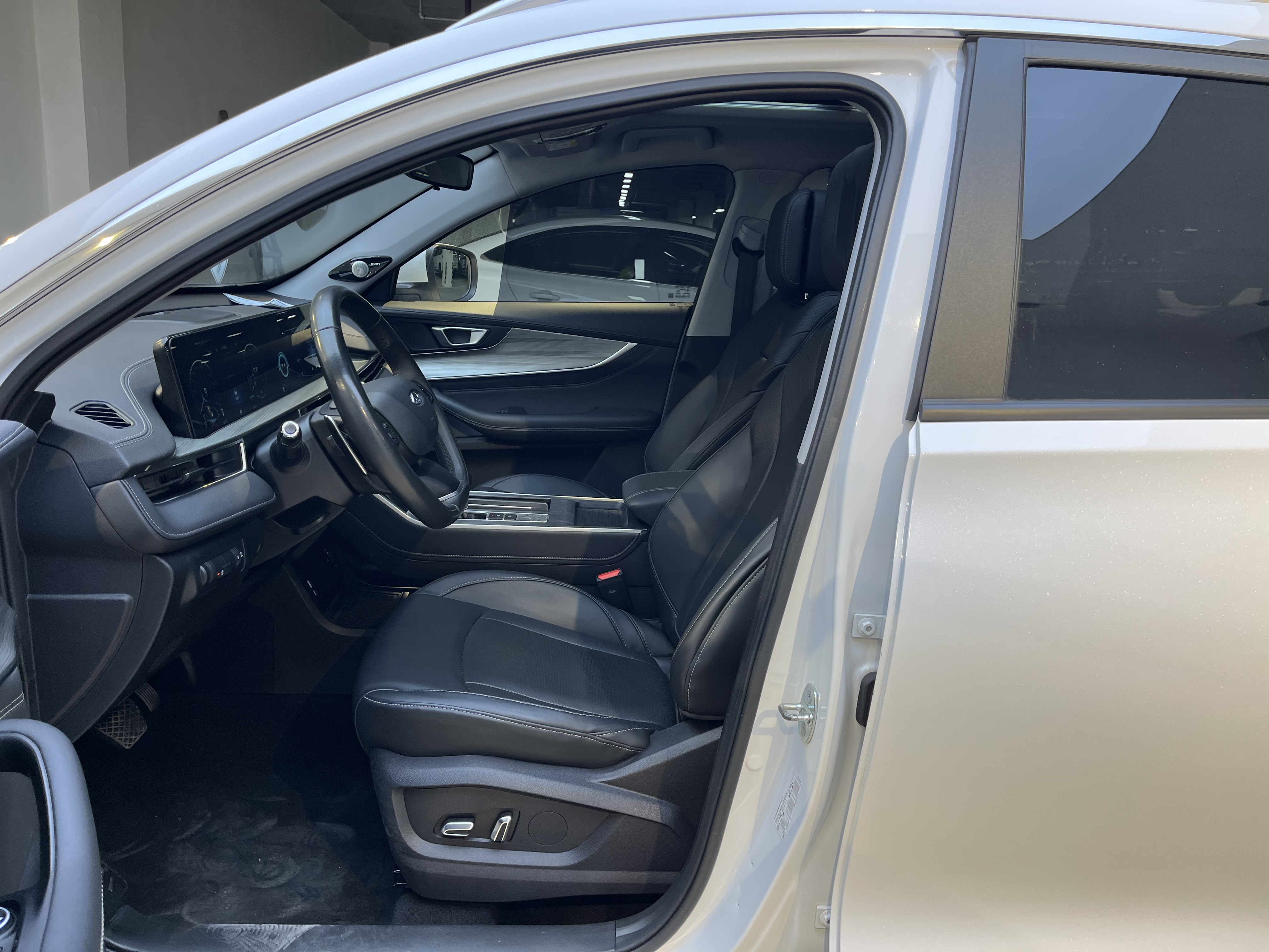 Chery Tiggo 8 2023 #11 Chery Tiggo 8 2023 immagine di auto #11