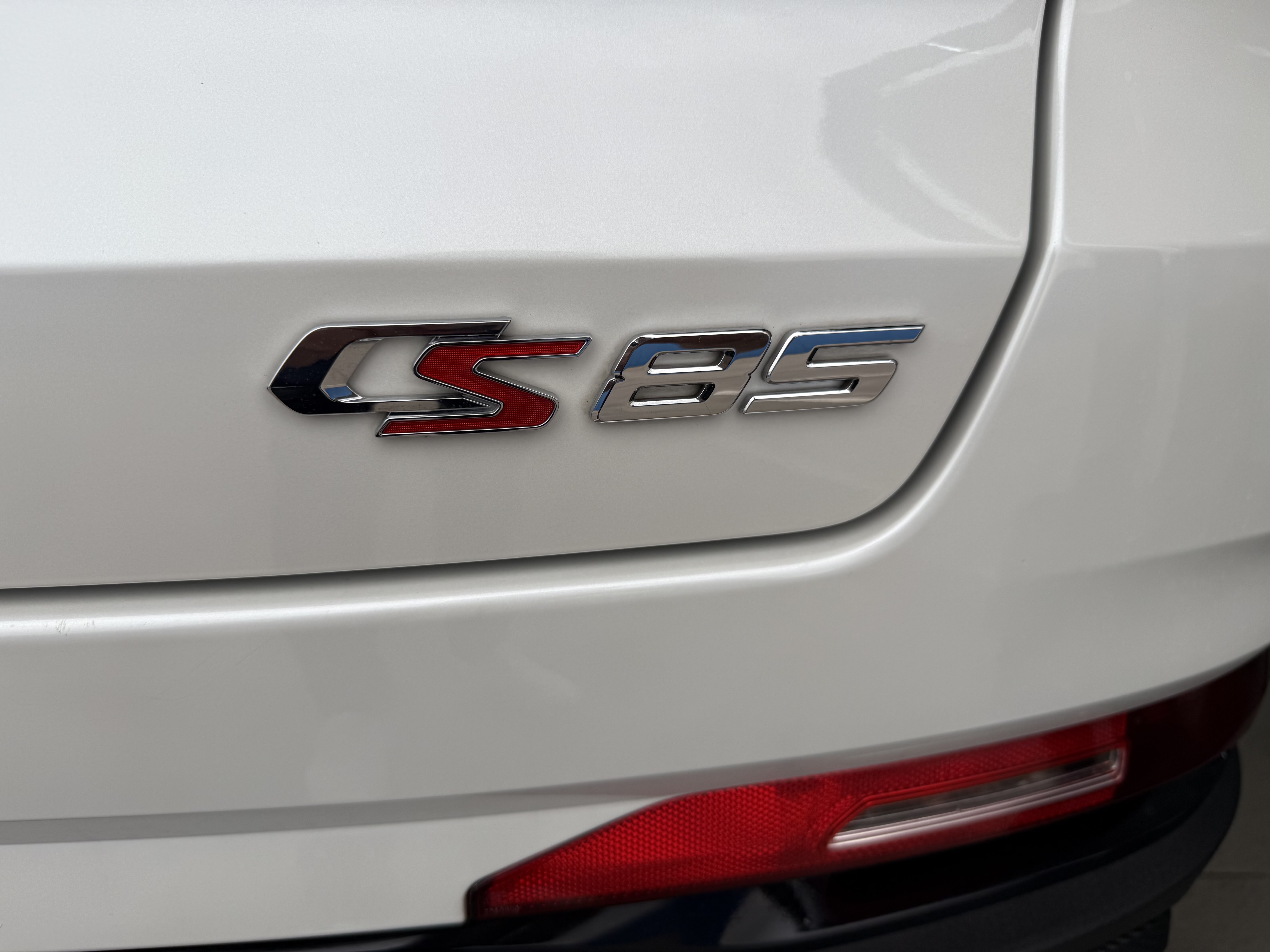 Changan CS85 Coupe 2023 immagine di auto #11