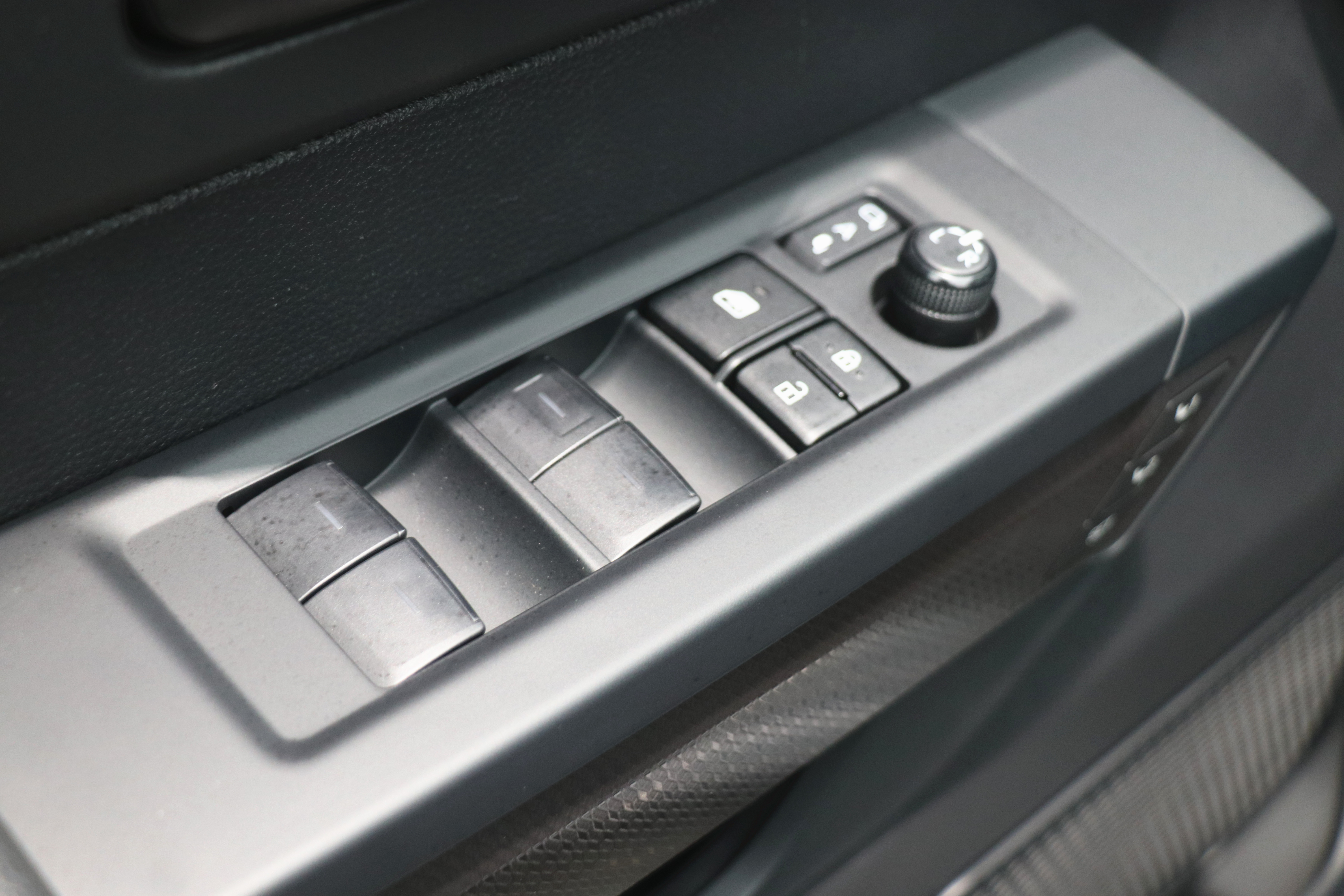 丰田 2023 汽车图片 #11