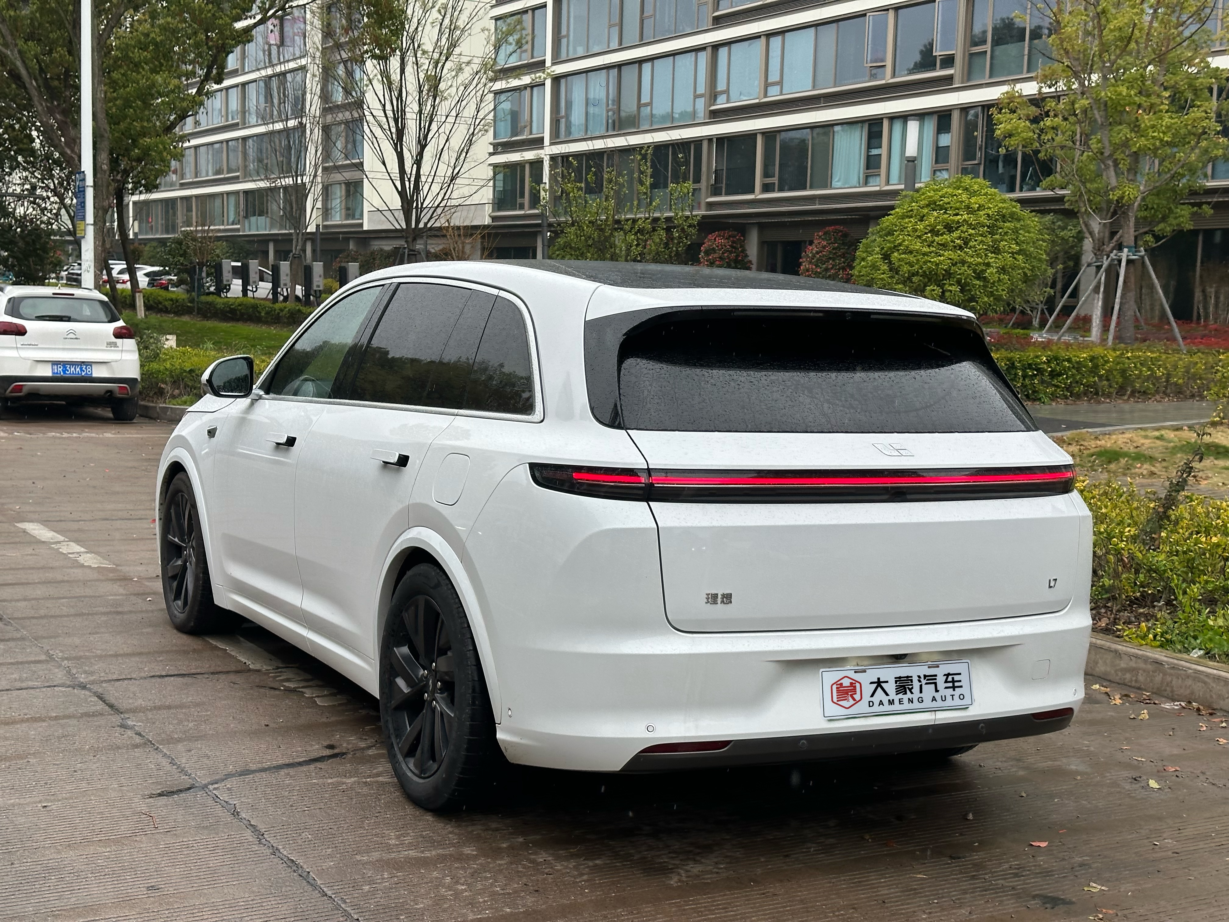 Li L7 2023 image de voiture #11