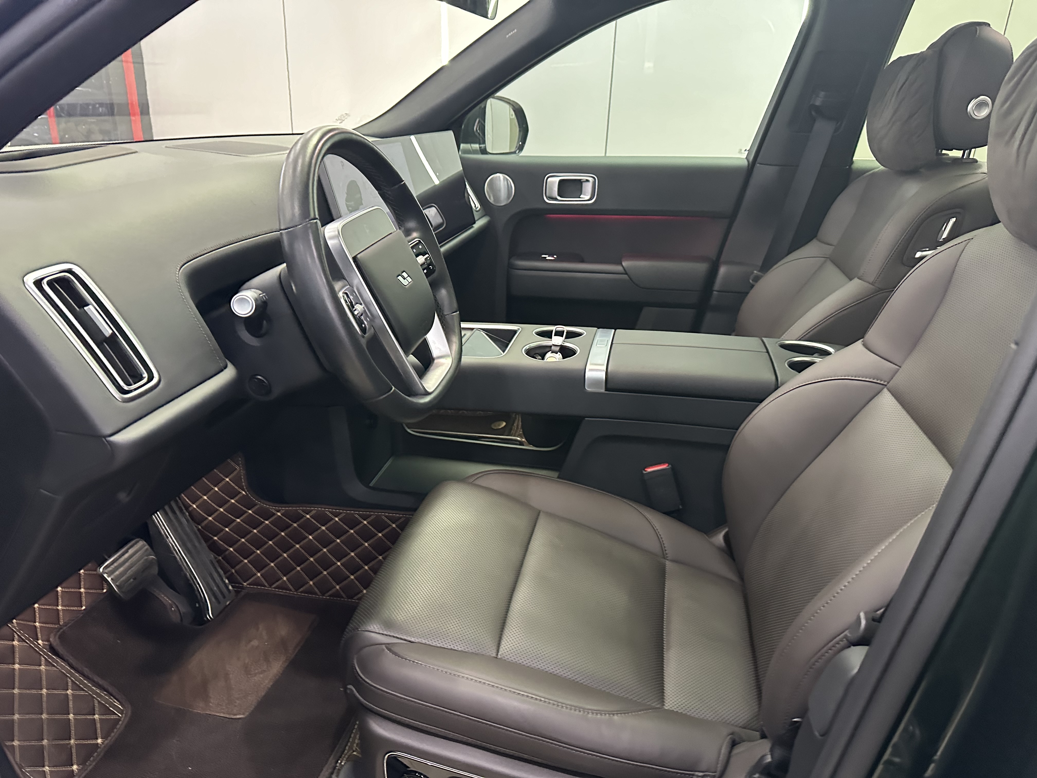 Li L8 2023 imagem de carro #11