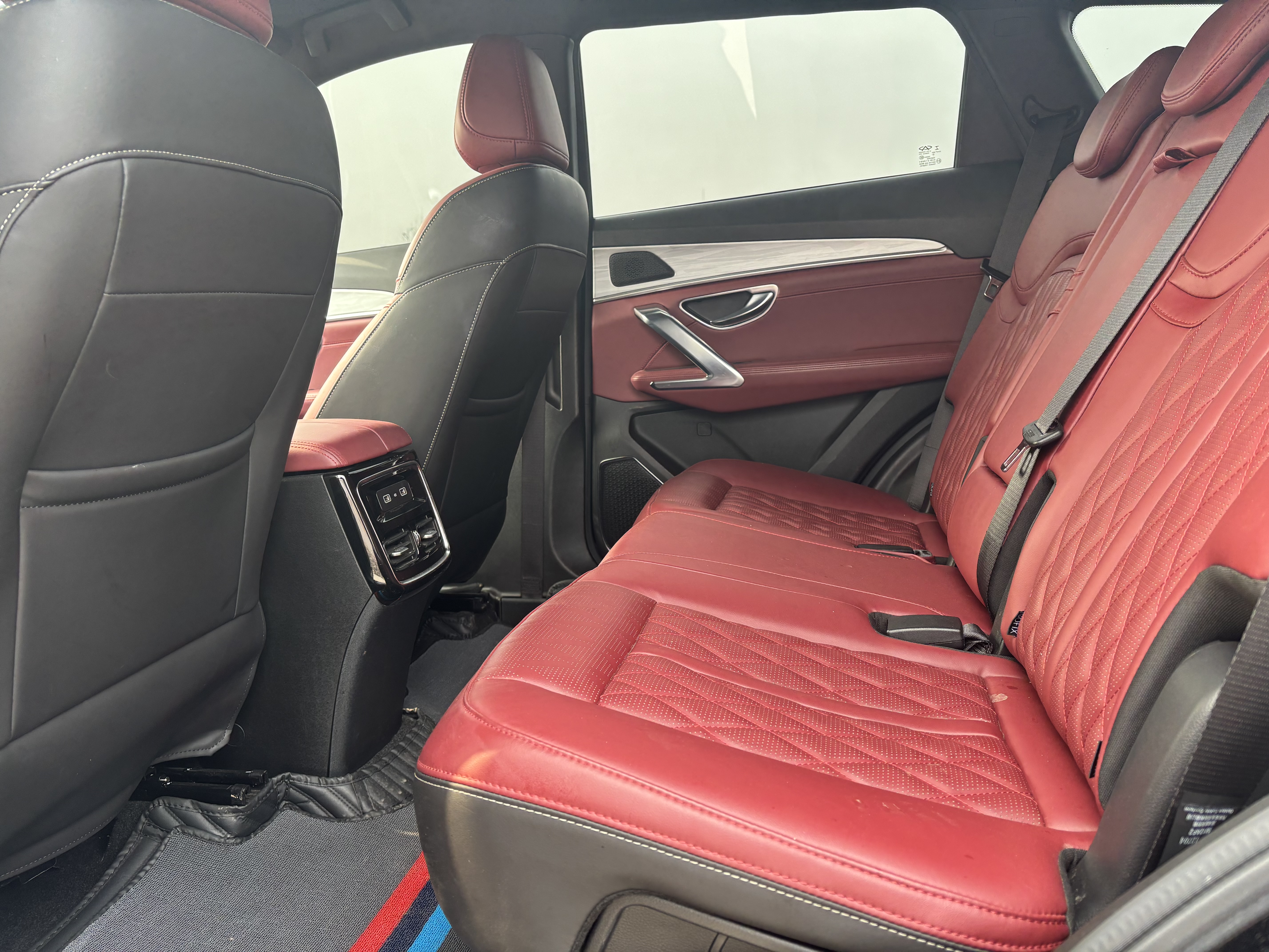 Jetour X70 PLUS 2023 car image #11