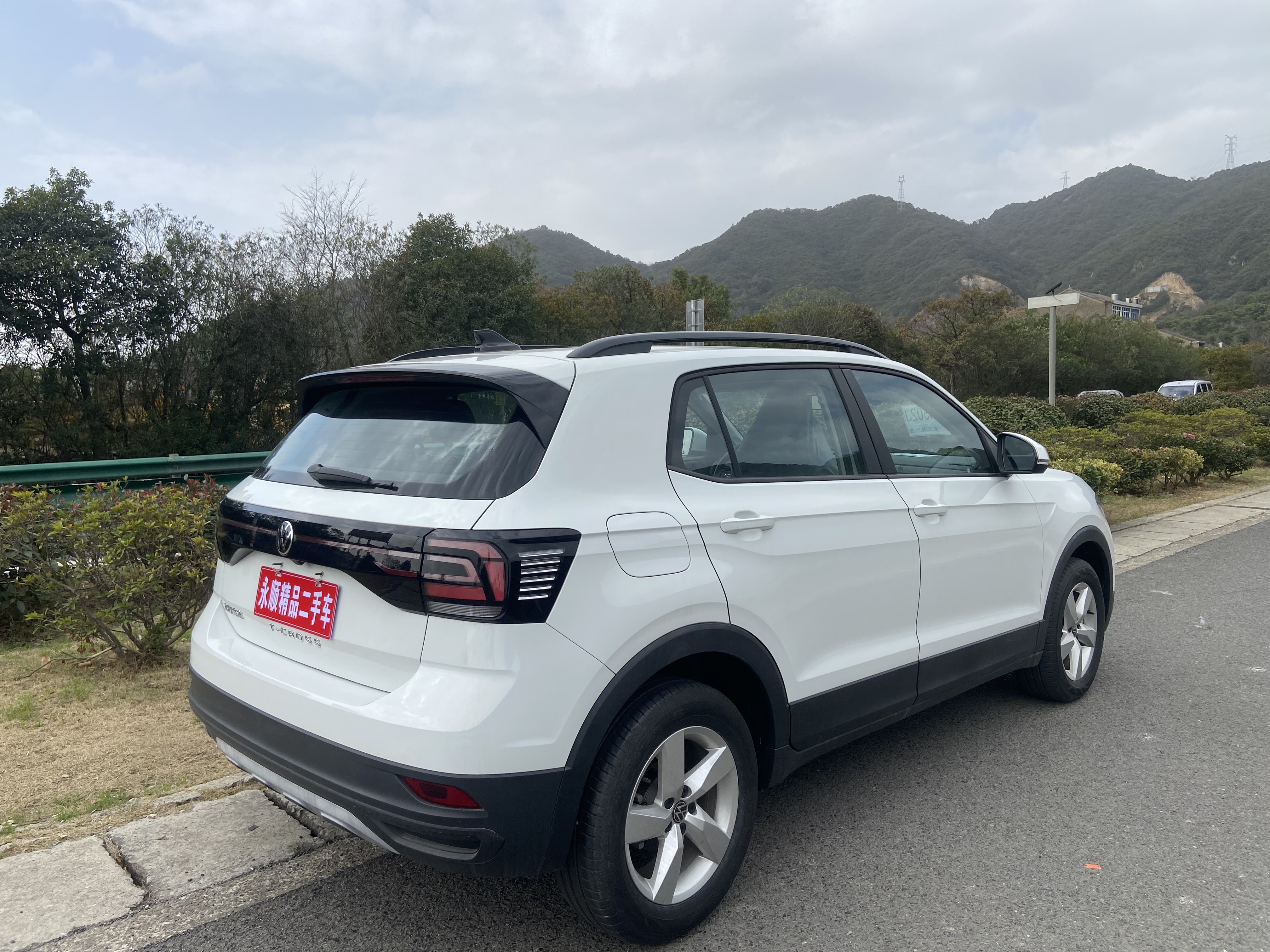 Volkswagen T-Cross 2026 #11 Volkswagen T-Cross 2026 car image #11