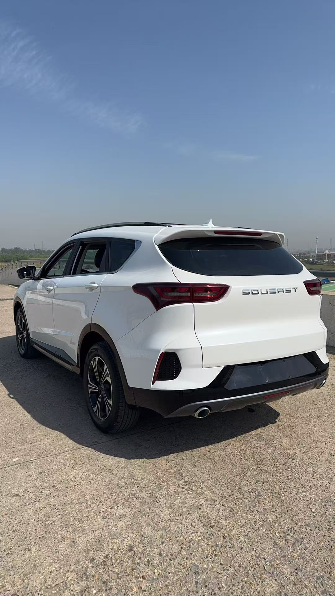 Soueast DX8 S 2023 car image #11