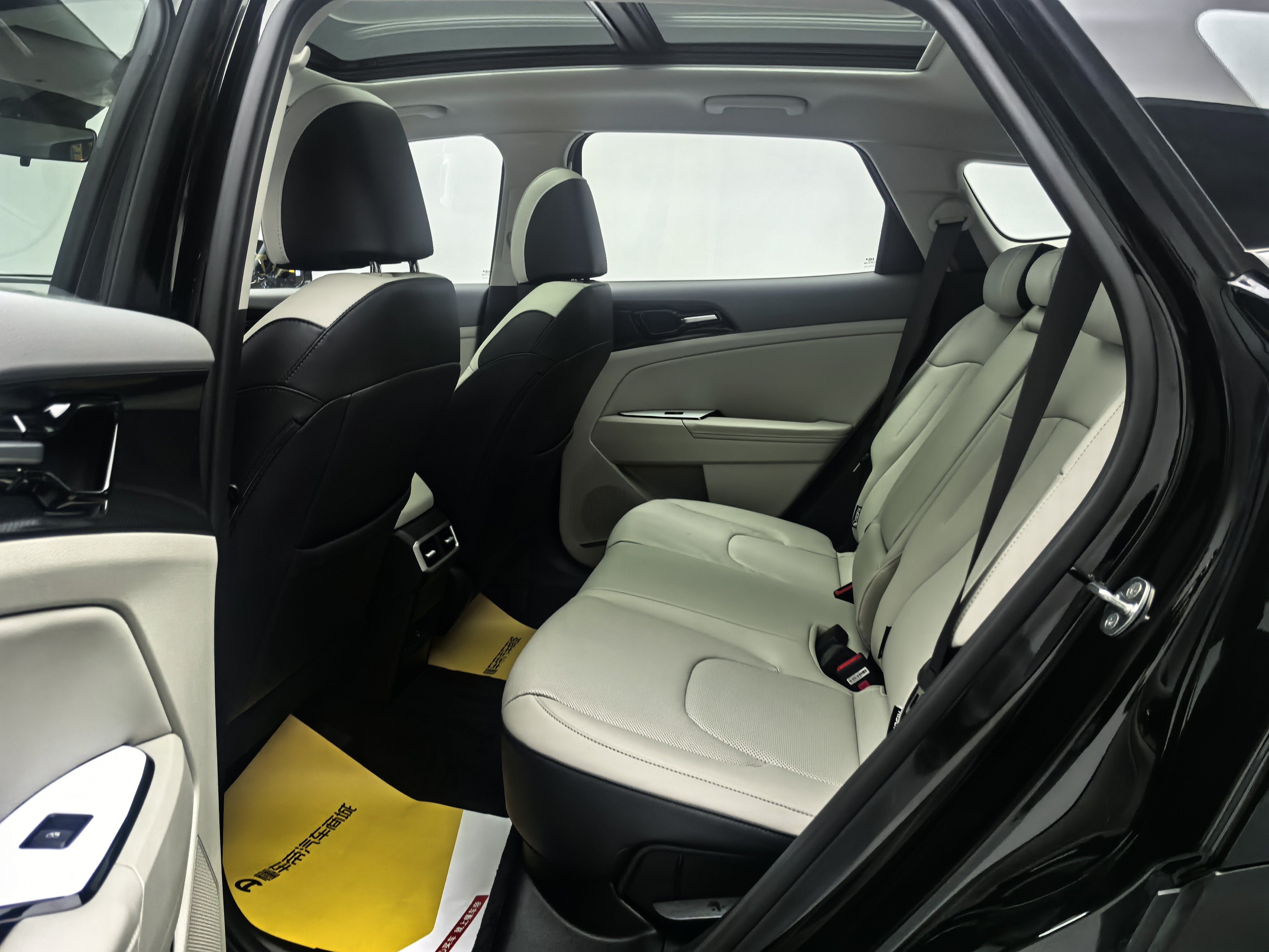Kia Sportage 2025 car image #11