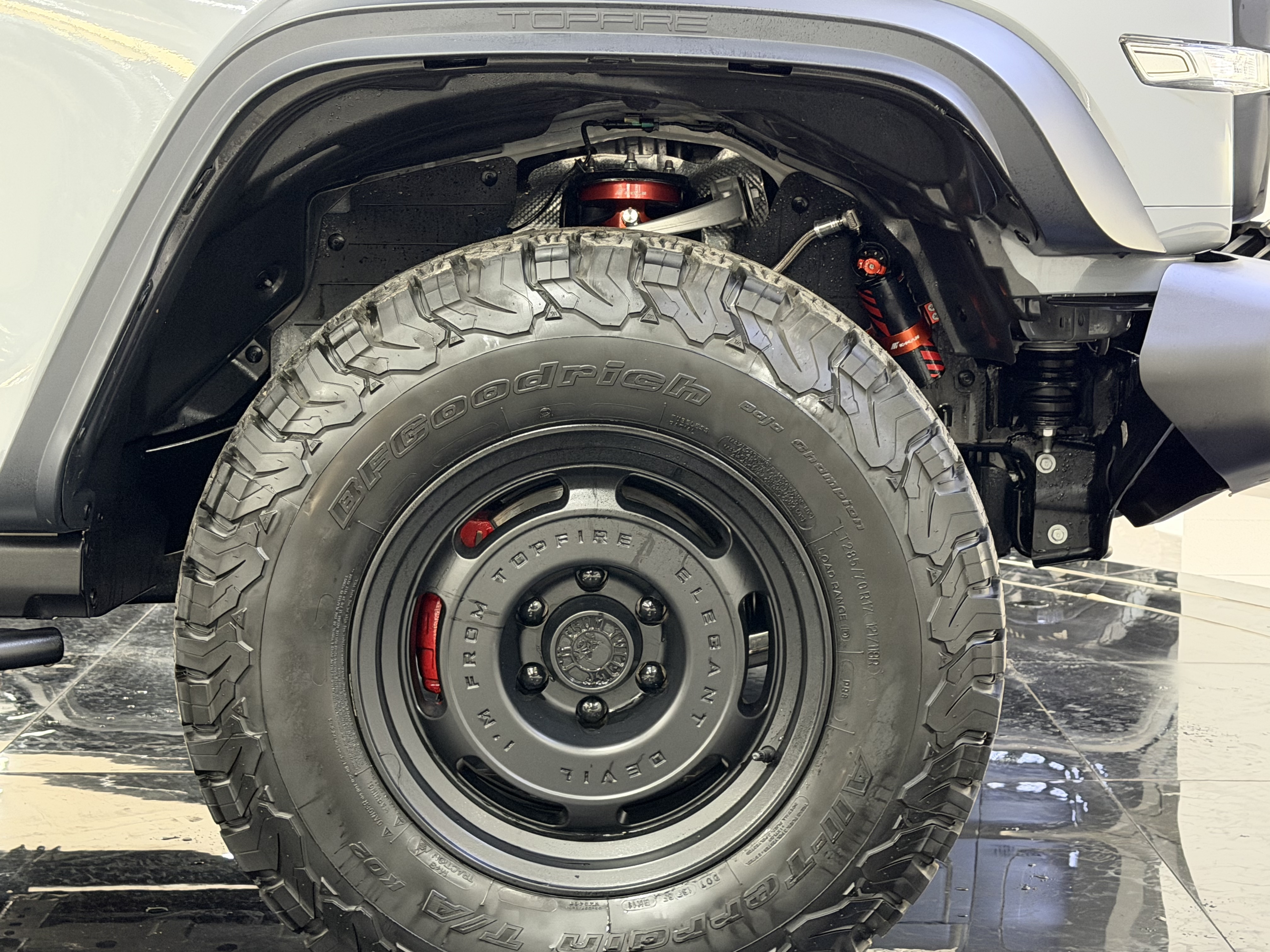 Tank 300 2023 car image #11