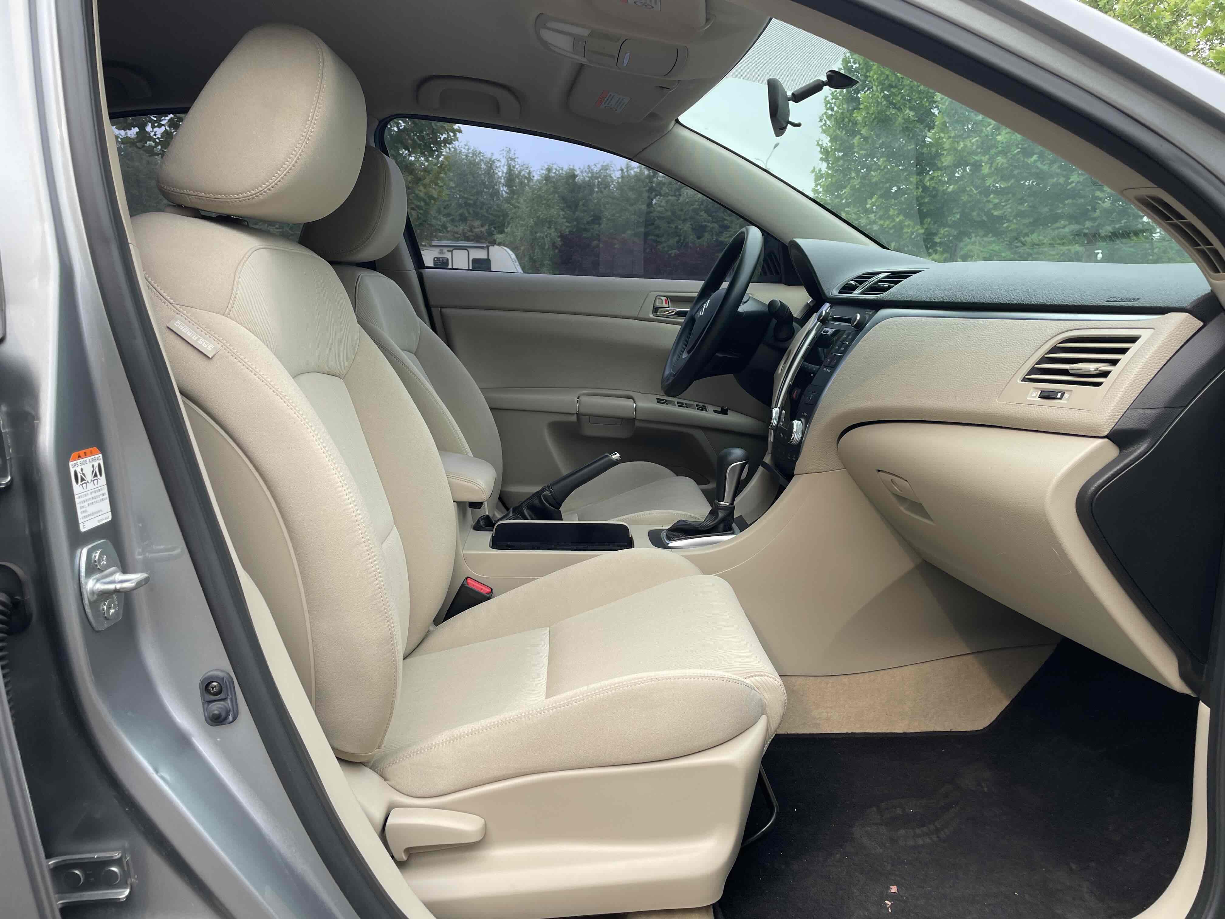 Suzuki Kizashi 2013 immagine di auto #11