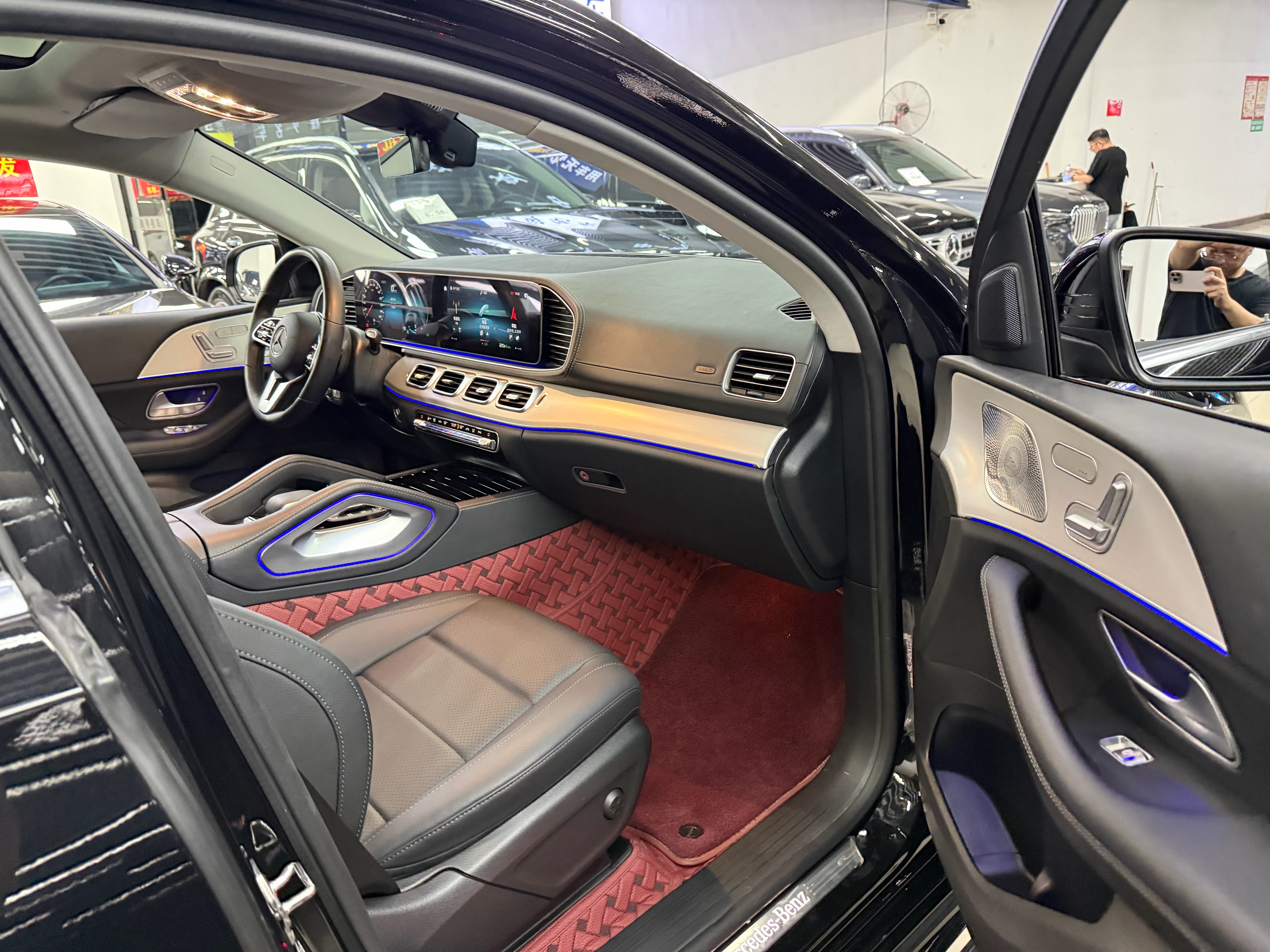 Mercedes-Benz GLE Coupe 2023 صورة سيارة #11