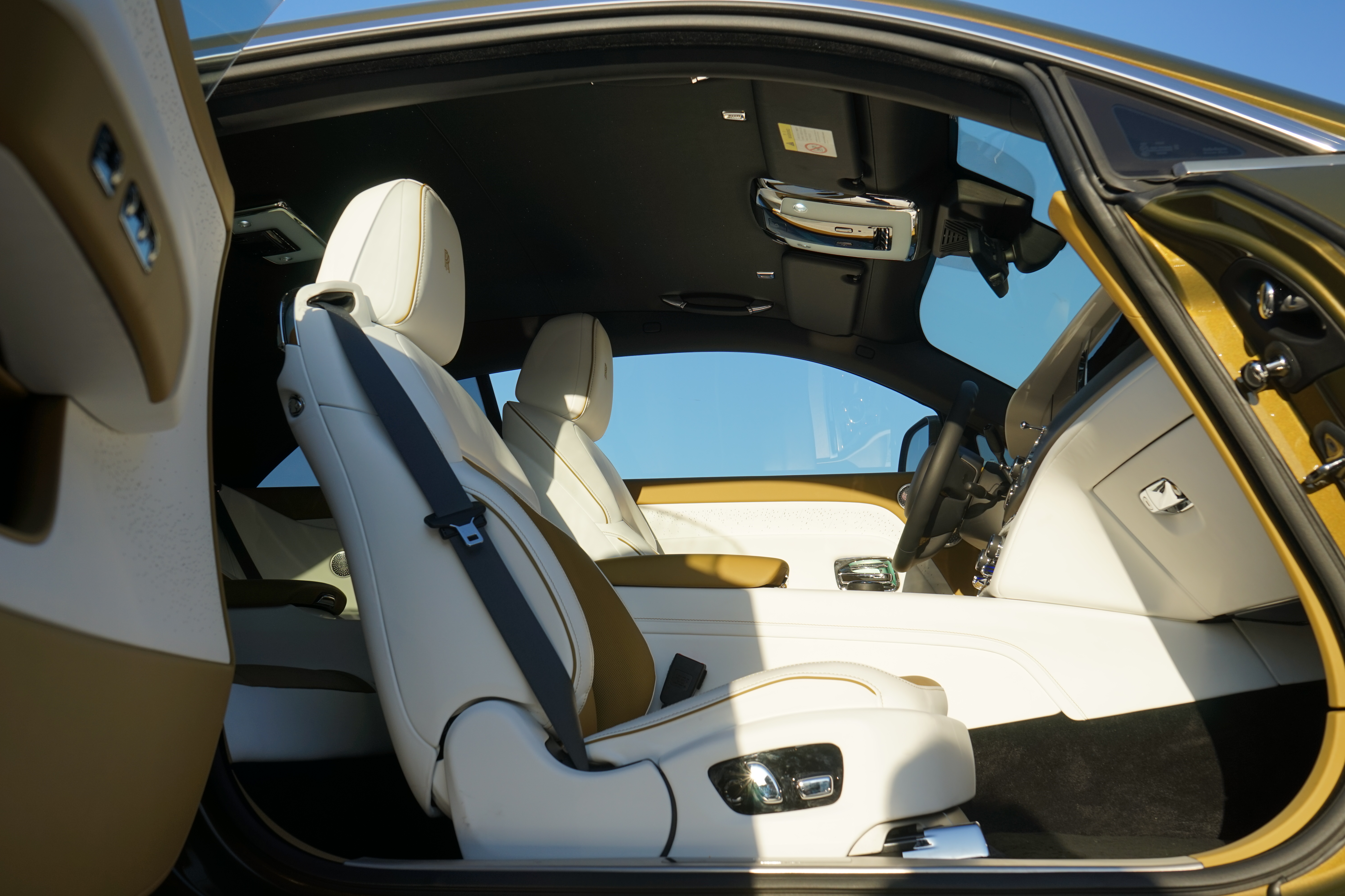 劳斯莱斯 闪灵 2024 #11 劳斯莱斯 闪灵 2024 汽车图片 #11