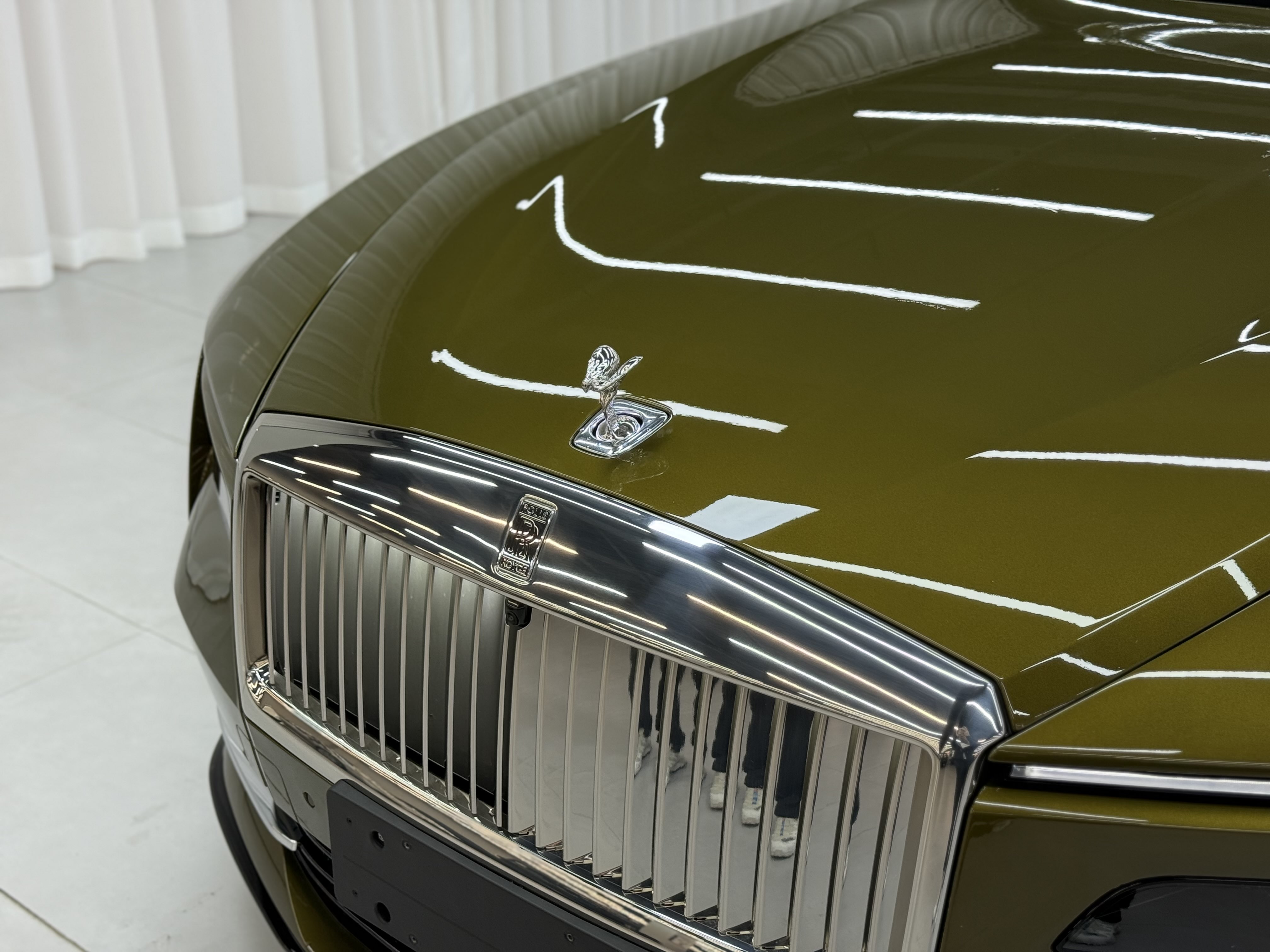 劳斯莱斯 闪灵 2025 汽车图片 #11