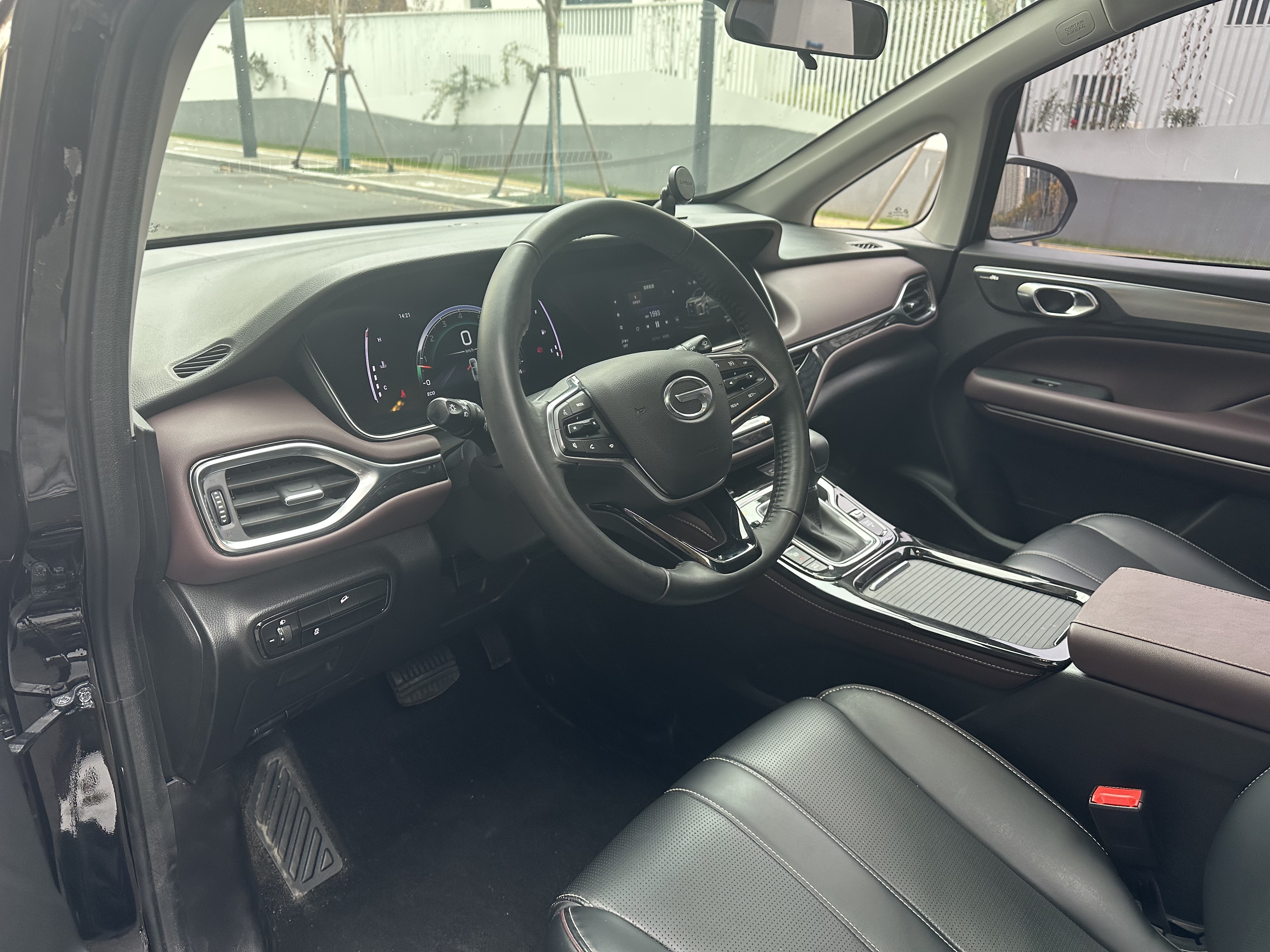 GAC Trumpchi M6 2023 car image #11