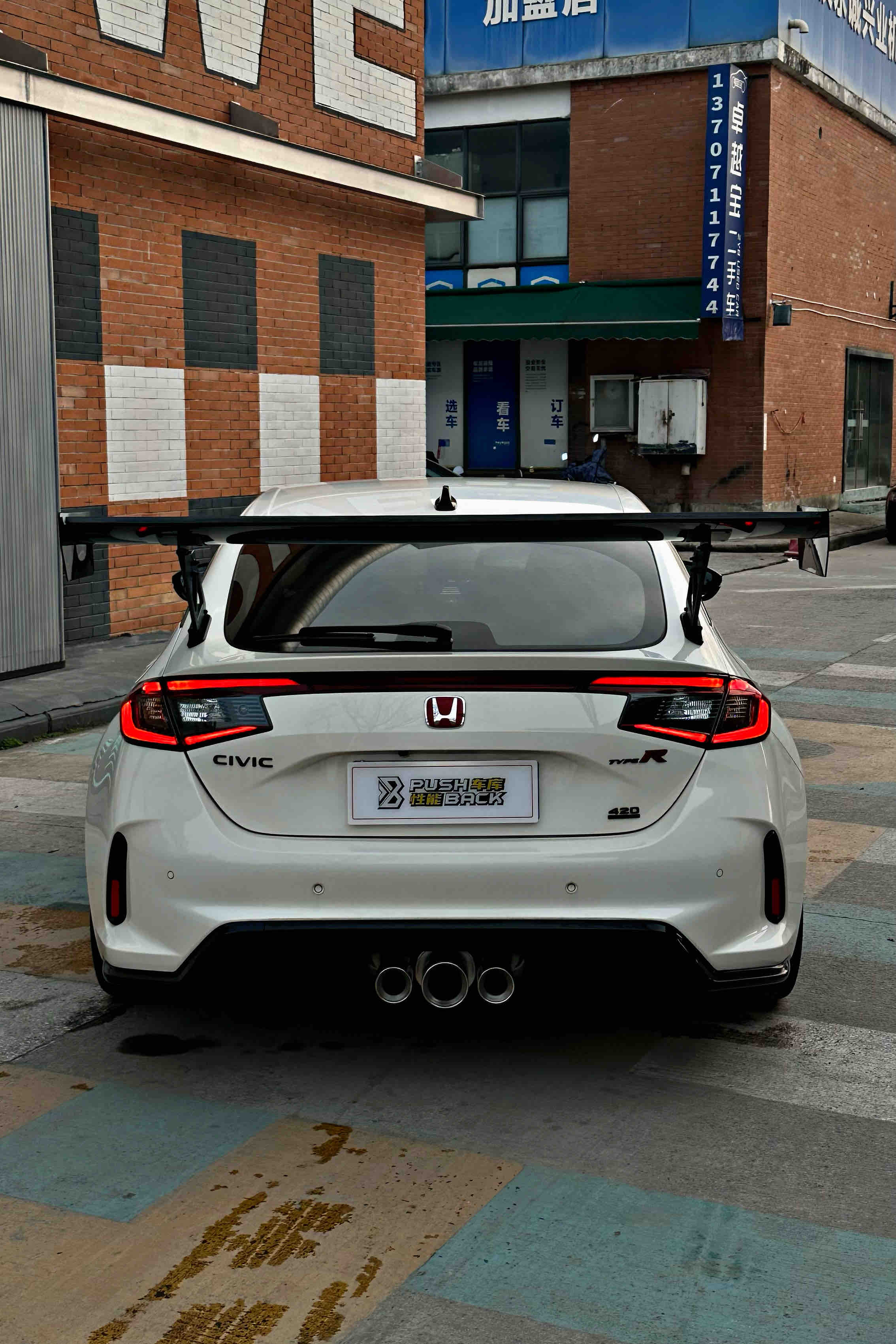 Honda Civic (Imported) 2025 car image #11