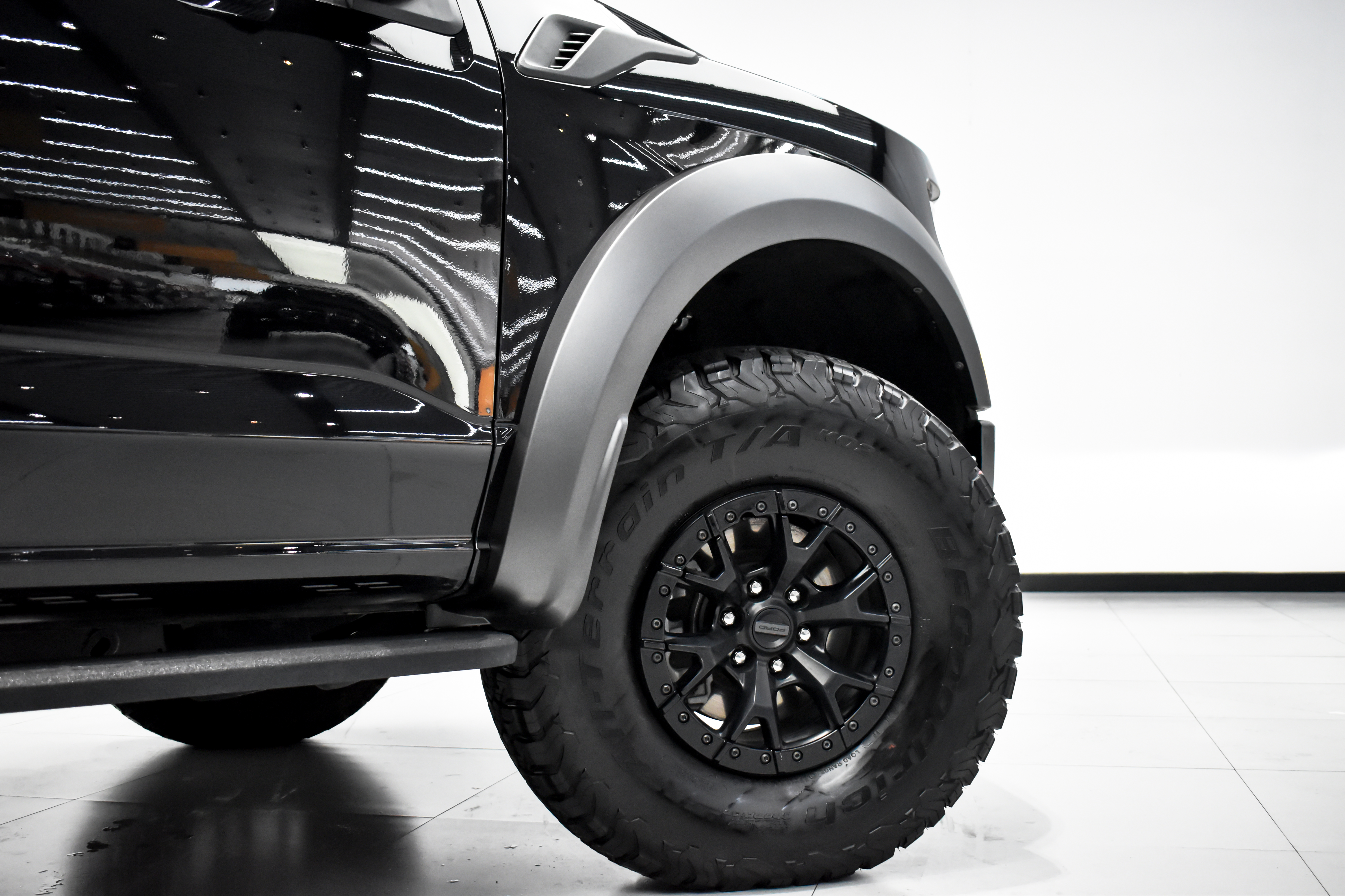 Ford F-150 Raptor 2024 immagine di auto #11