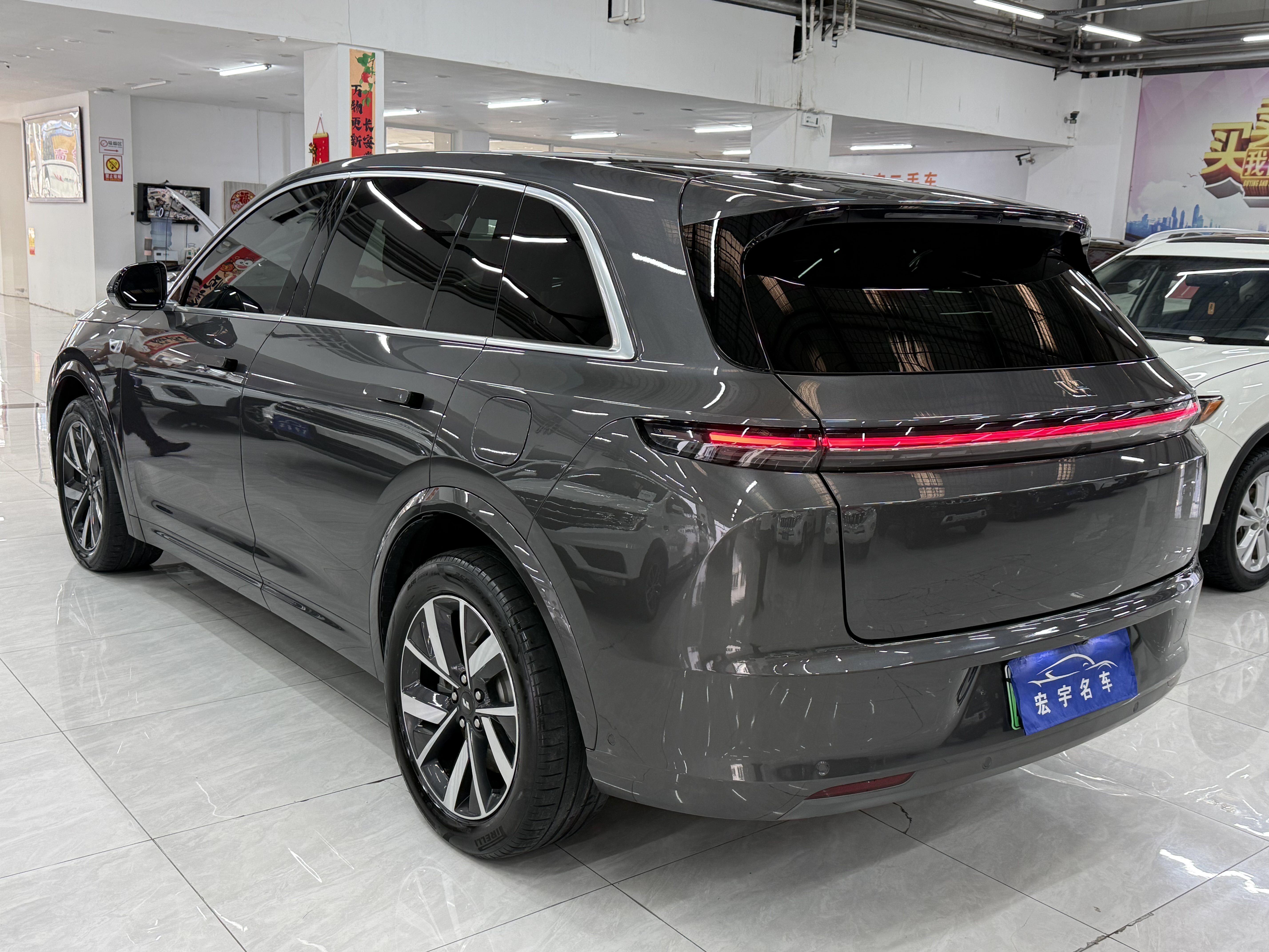 Li L7 2023 car image #11