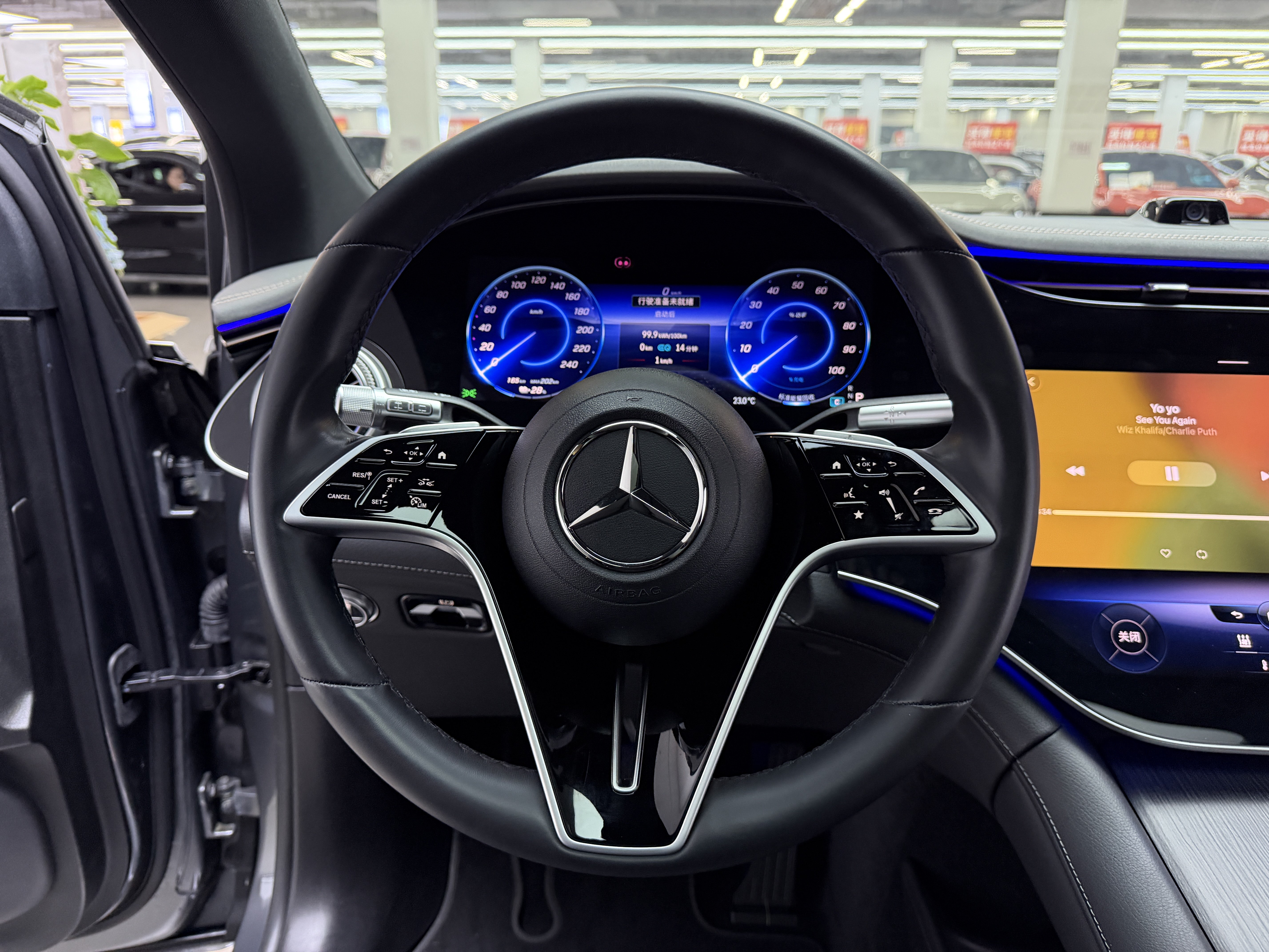 Mercedes-Benz EQS SUV 2024 car image #11