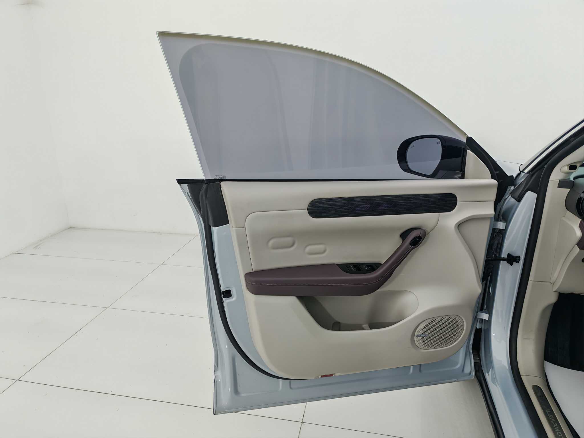 零跑汽车 零跑C11 2023 汽车图片 #11