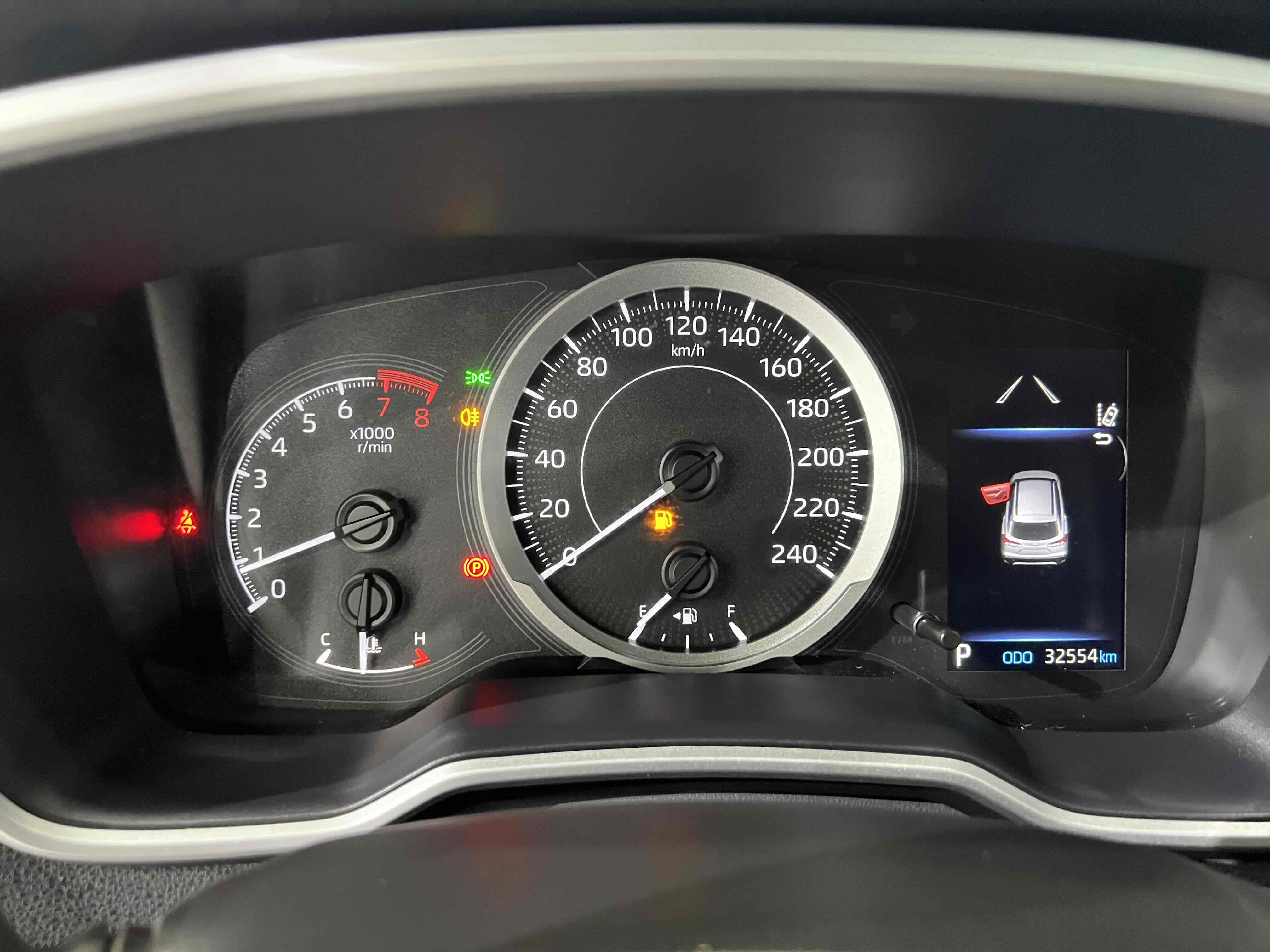 Toyota Frontlander 2022 #11 Toyota Frontlander 2022 immagine di auto #11