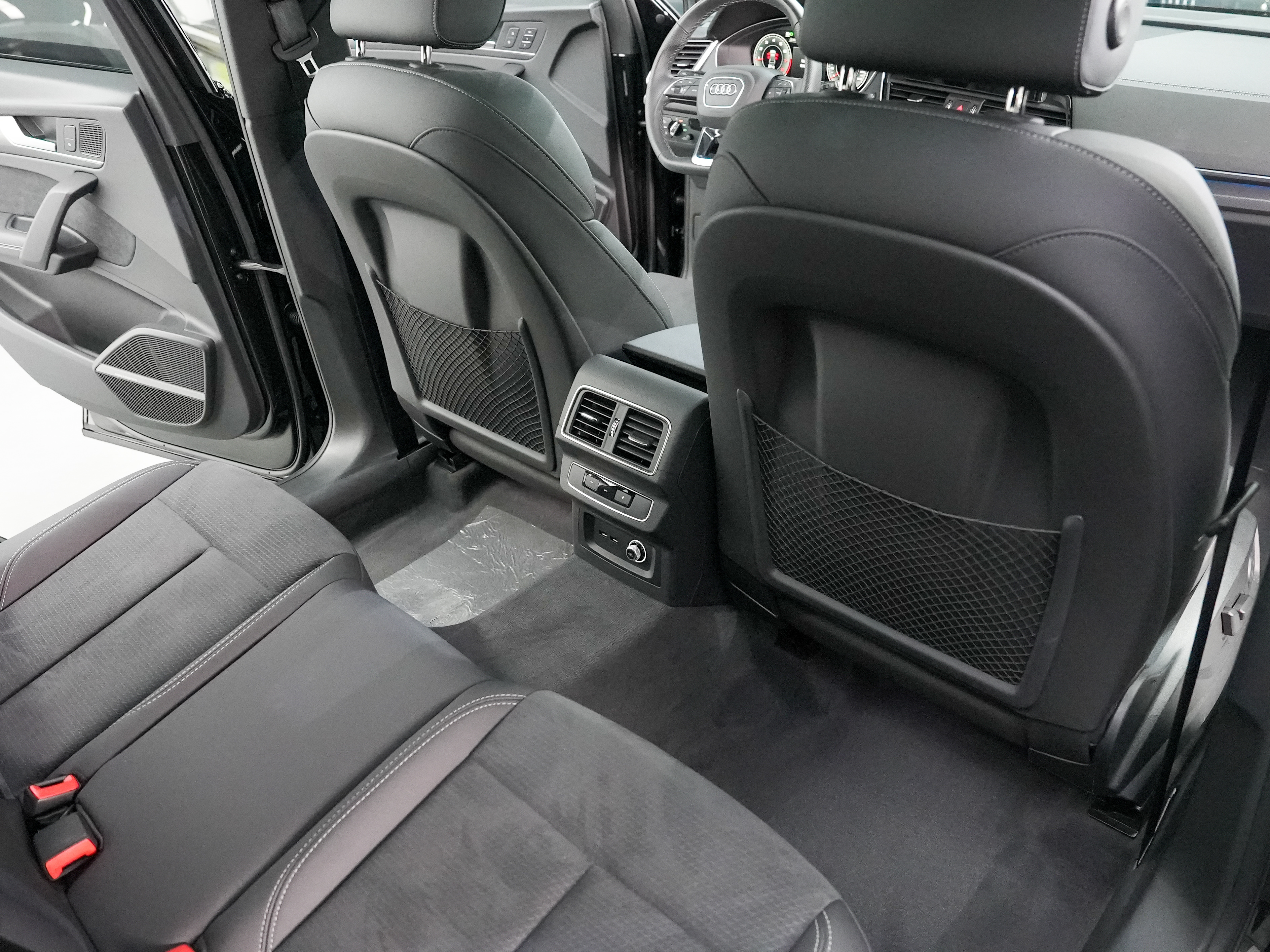 Audi Q5L Sportback 2023 #11 Audi Q5L Sportback 2023 immagine di auto #11