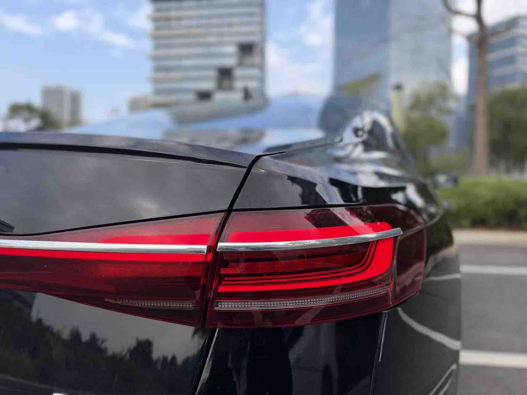 Volkswagen Passat 2023 car image #11