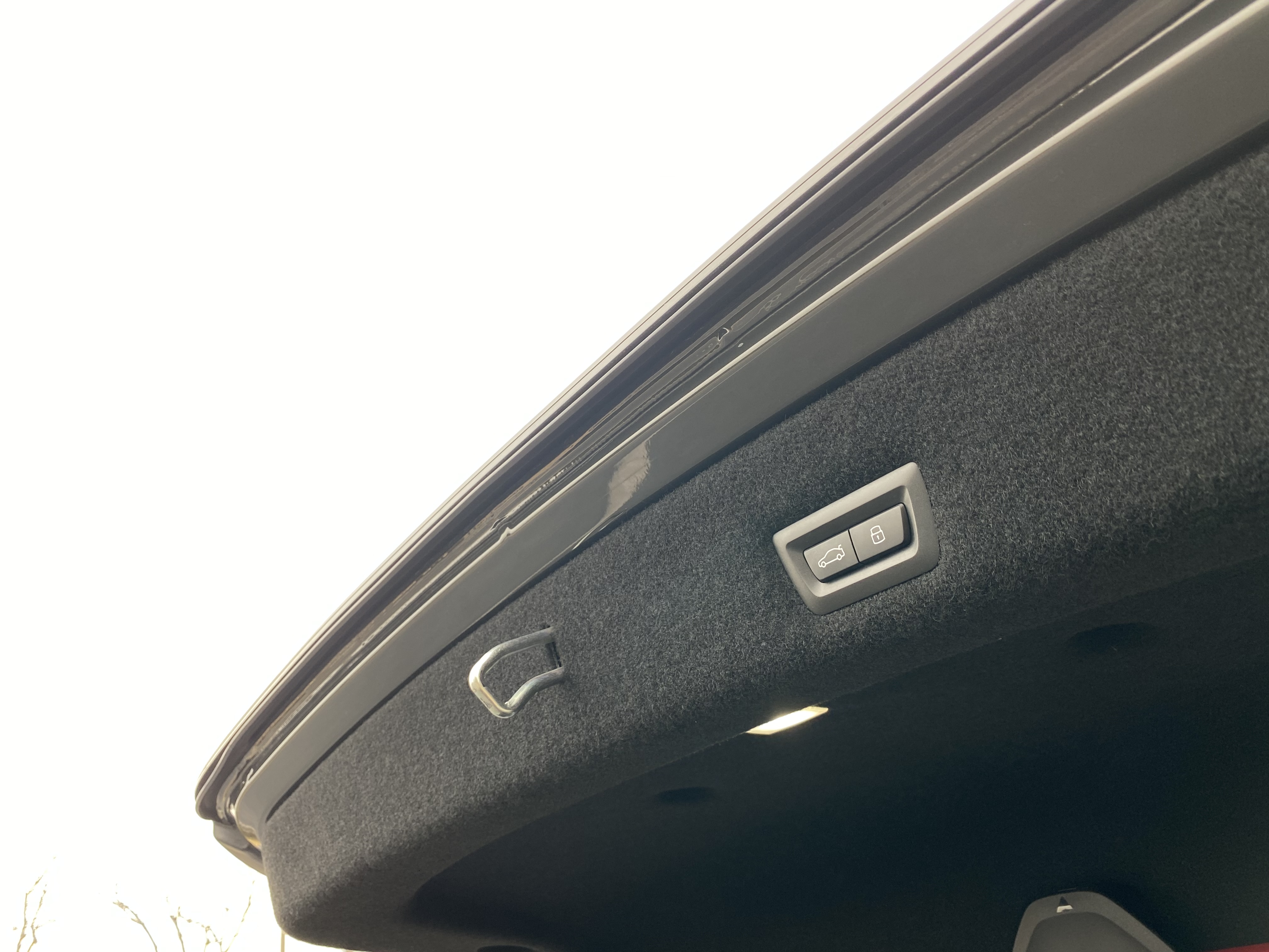 BMW i7 2023 car image #11