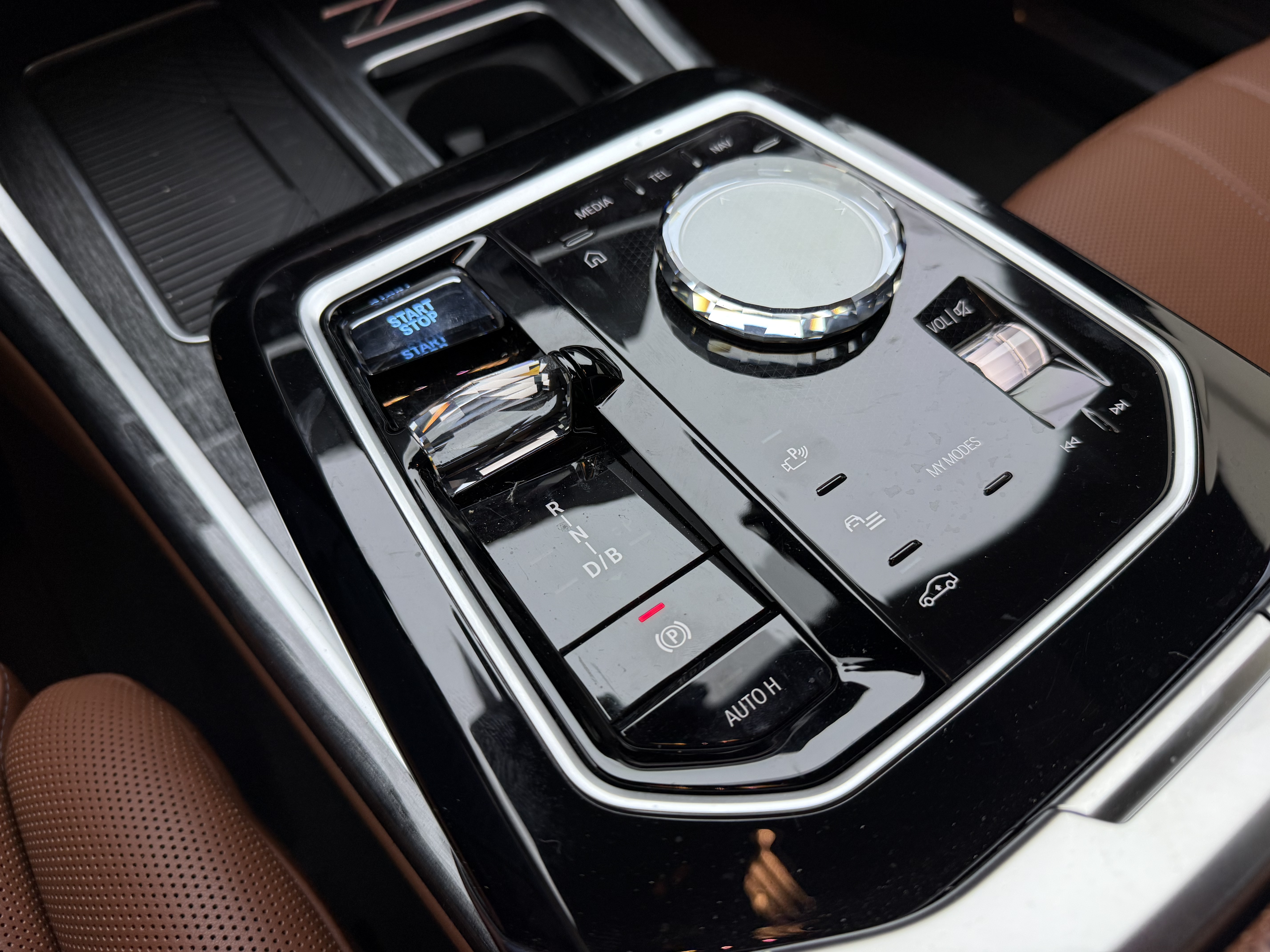 BMW i7 2025 #11 BMW i7 2025 car image #11