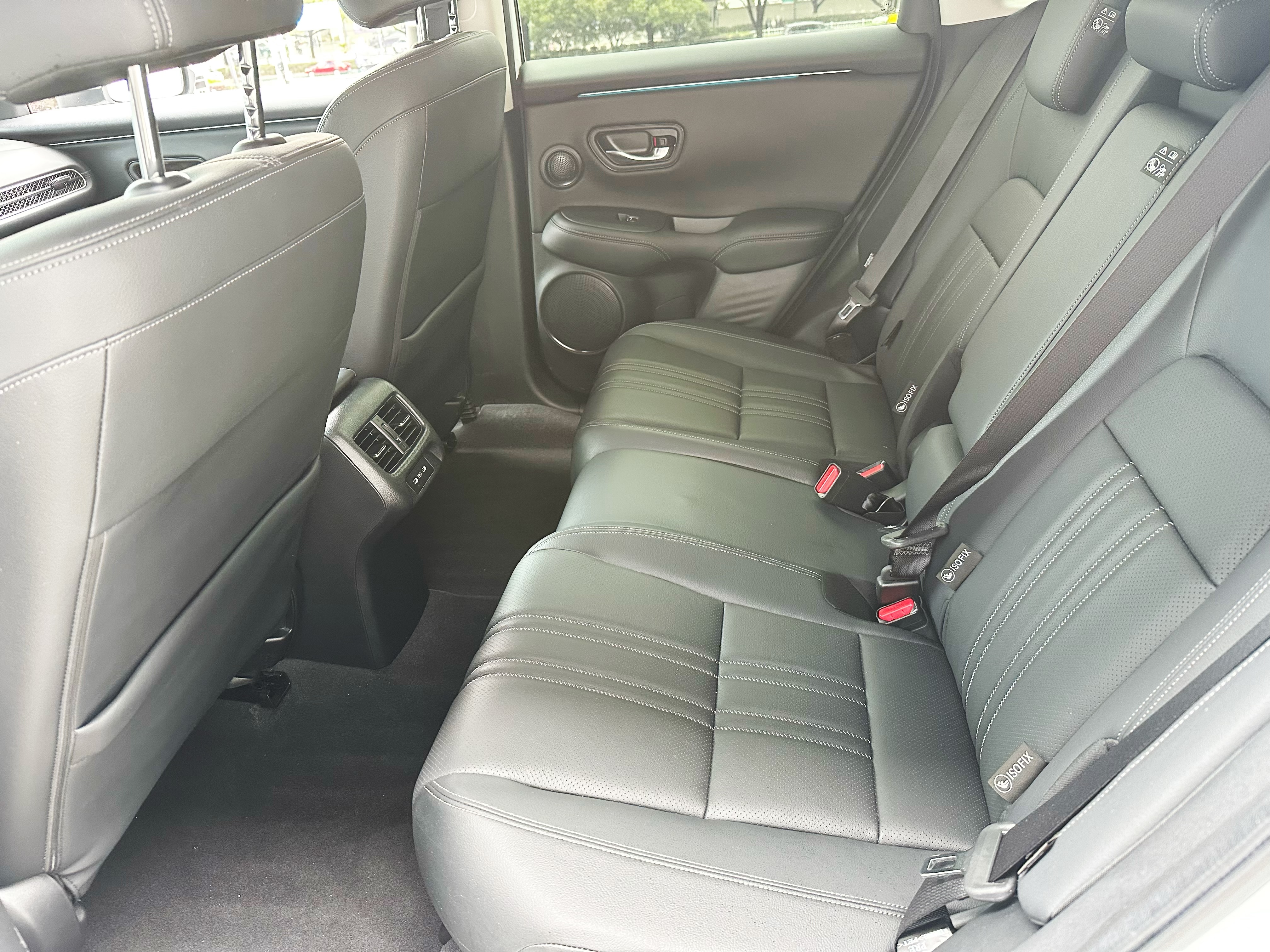 Honda HR-V 2023 car image #11