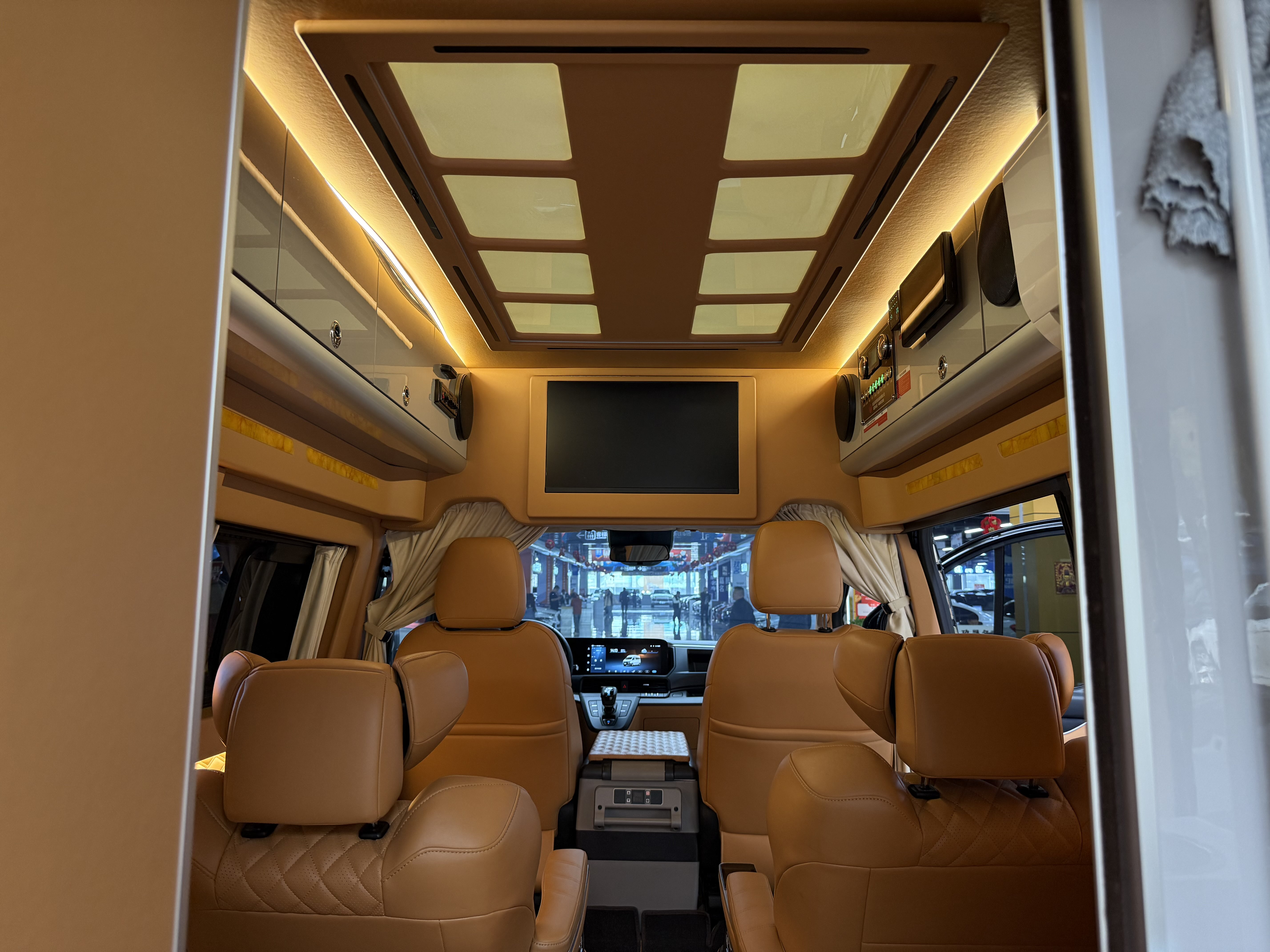 Ford Transit 2023 #11 Ford Transit 2023 imagem de carro #11